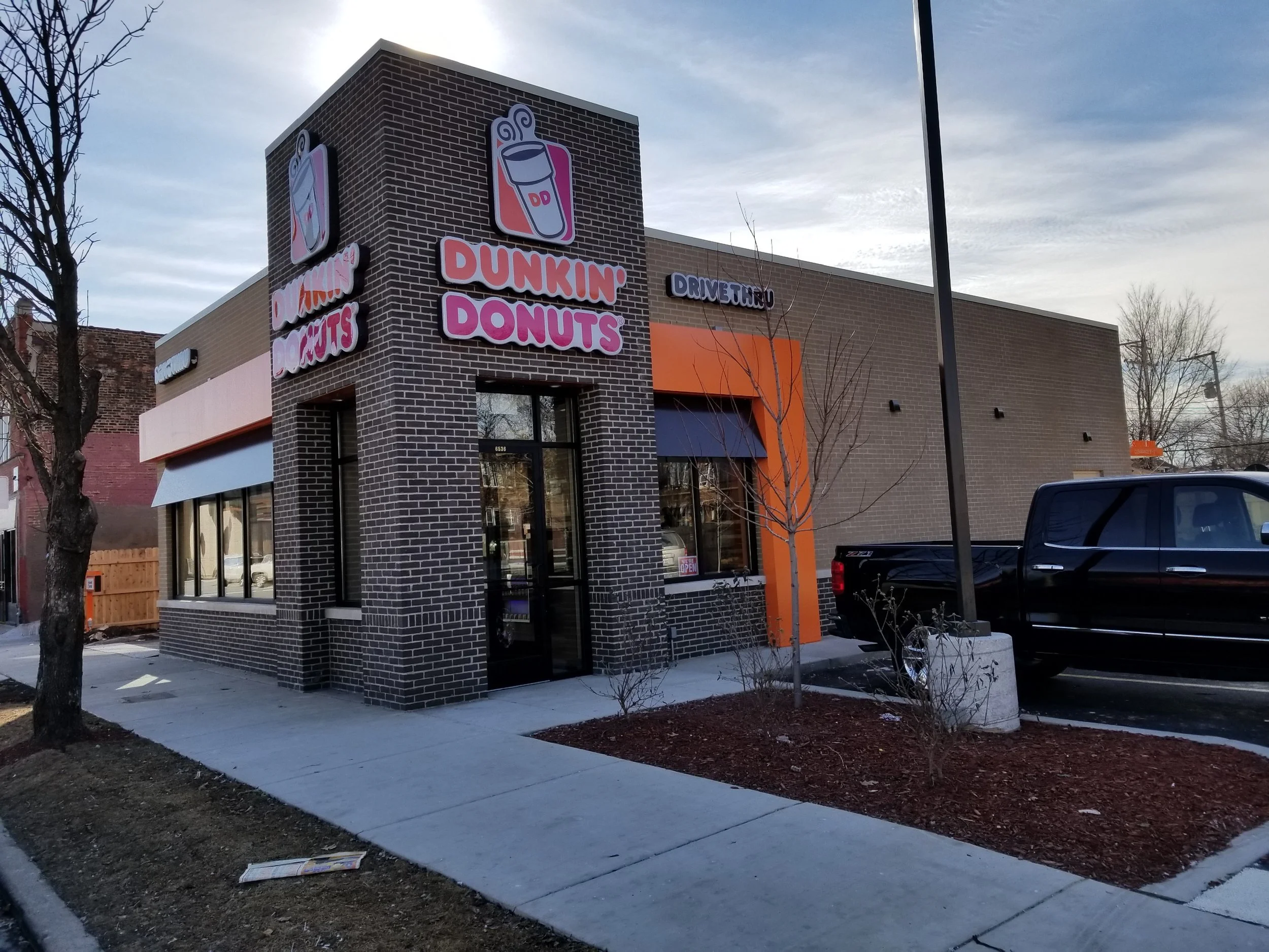 Dunkin restaurant built by FortiCon, Chicago
