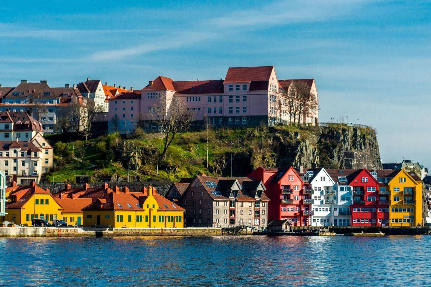 Escape to the world's happiest region😁 🌇 

Scandinavia&rsquo;s inspired lifestyle makes it an incredible destination where the sun barely sets and there&rsquo;s always something to discover on ships that are destinations in themselves. #BookCelebri