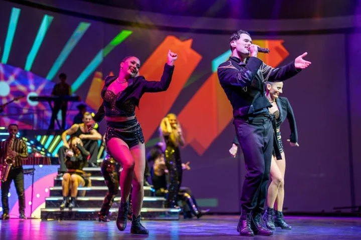 🎭 Get ready for an unforgettable night at the theater aboard the Celebrity Edge! 

Experience electrifying live performances and dazzling productions, where stunning dances and captivating music come together for an incredible entertainment experien