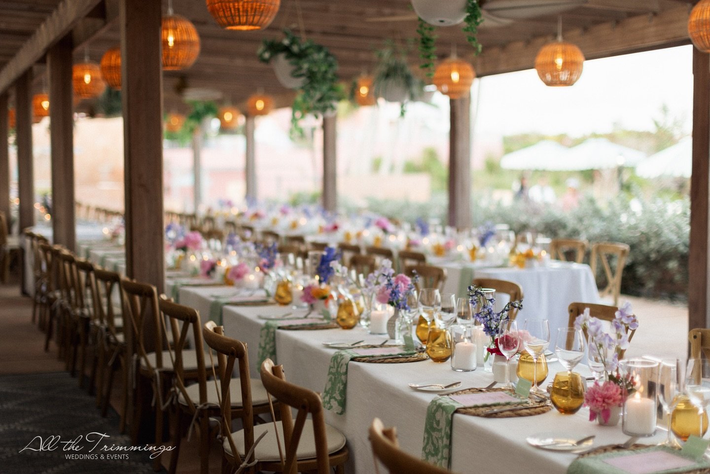 🌸⛳️🥂 Pinch us&hellip; this setup was a dream!

Tori + Dylan&rsquo;s Cambridge Beaches reception had it all&hellip; ocean views, golden glow, and custom details that we won&rsquo;t be forgetting any time soon!!!!! 

And this venue? An absolute fave 