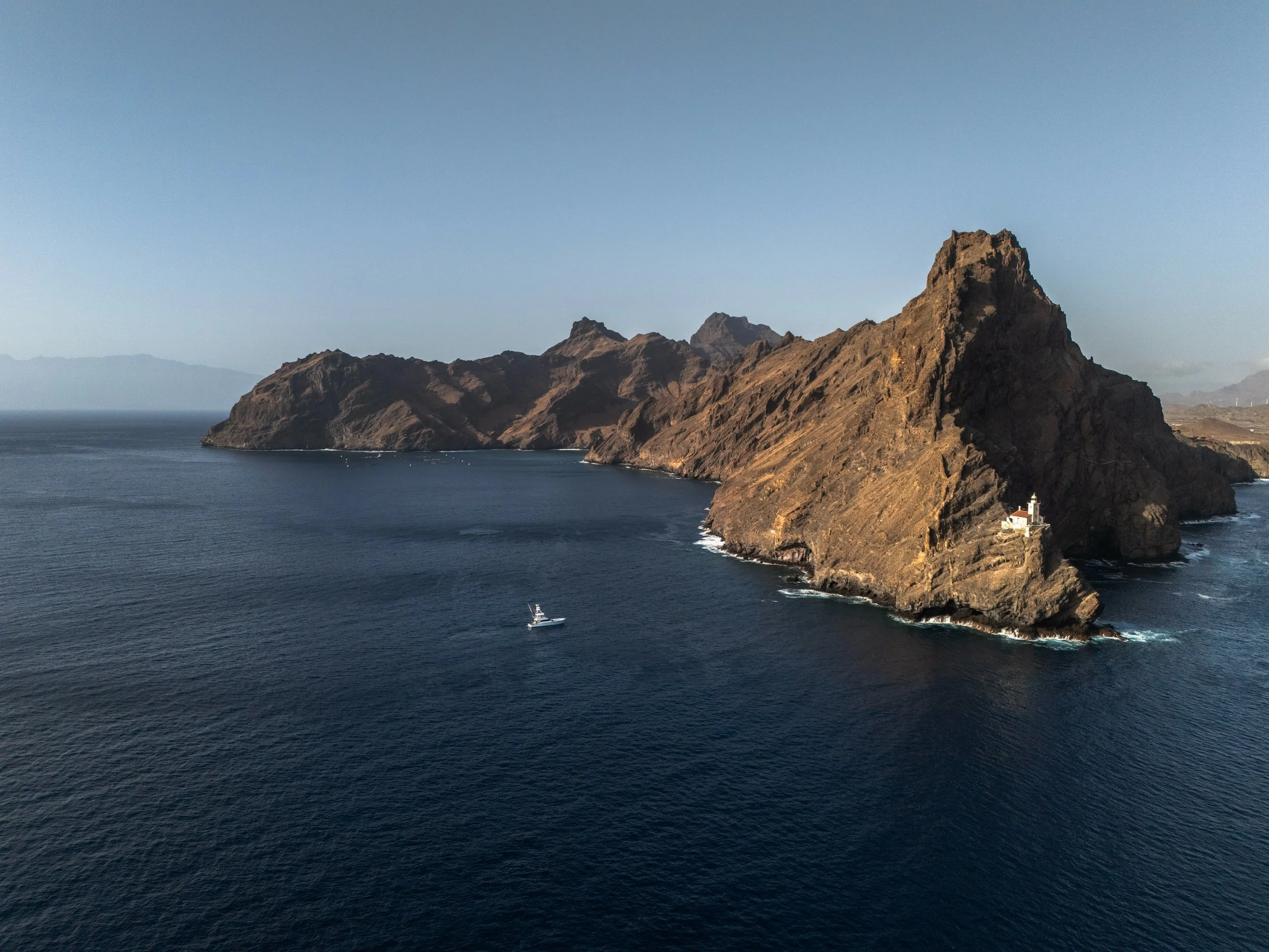 The guests are happy, the Captain is happy, the crew is happy, the camera roll is very happy. Cabo Verde 🇨🇻