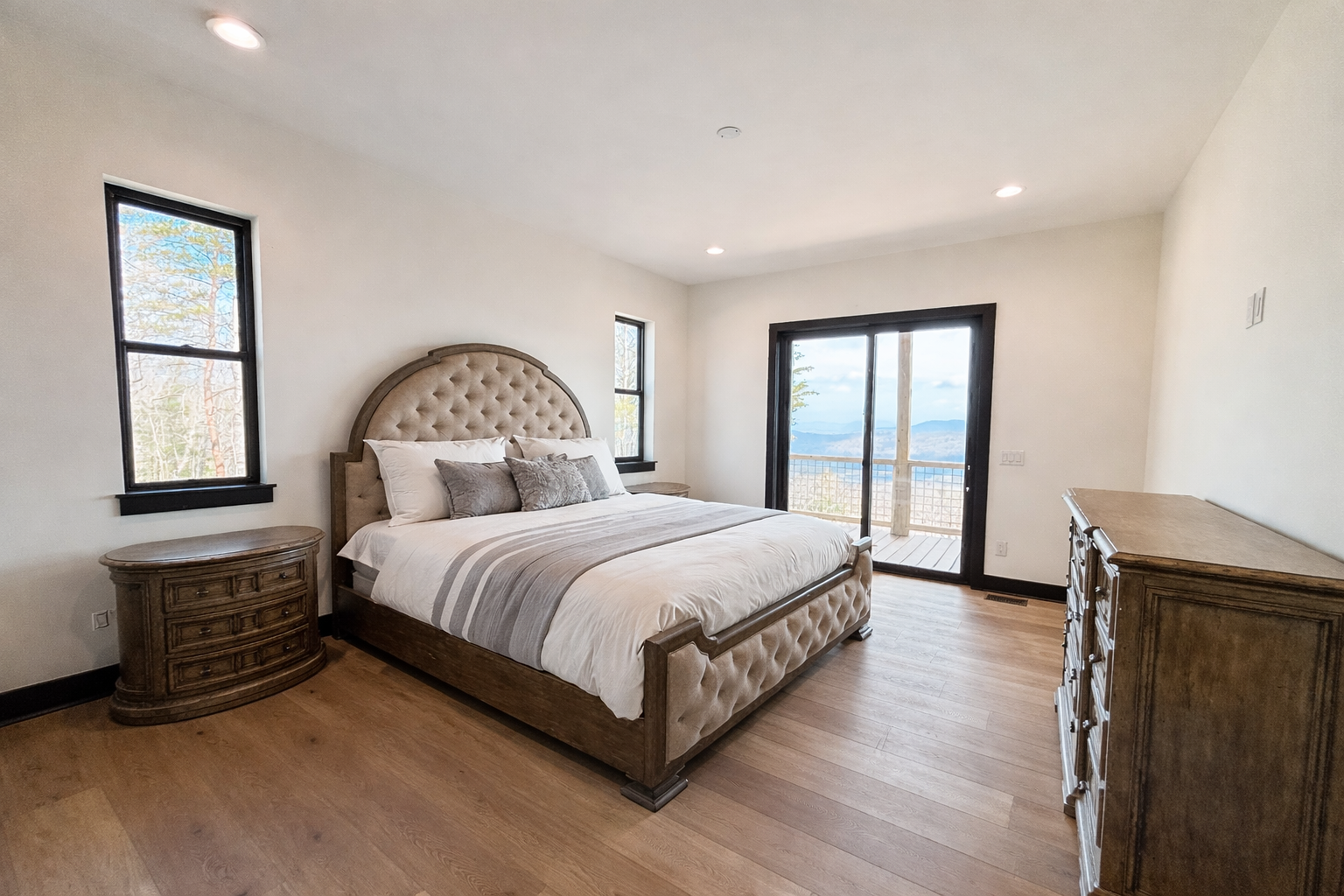 LombardiHome(15).png