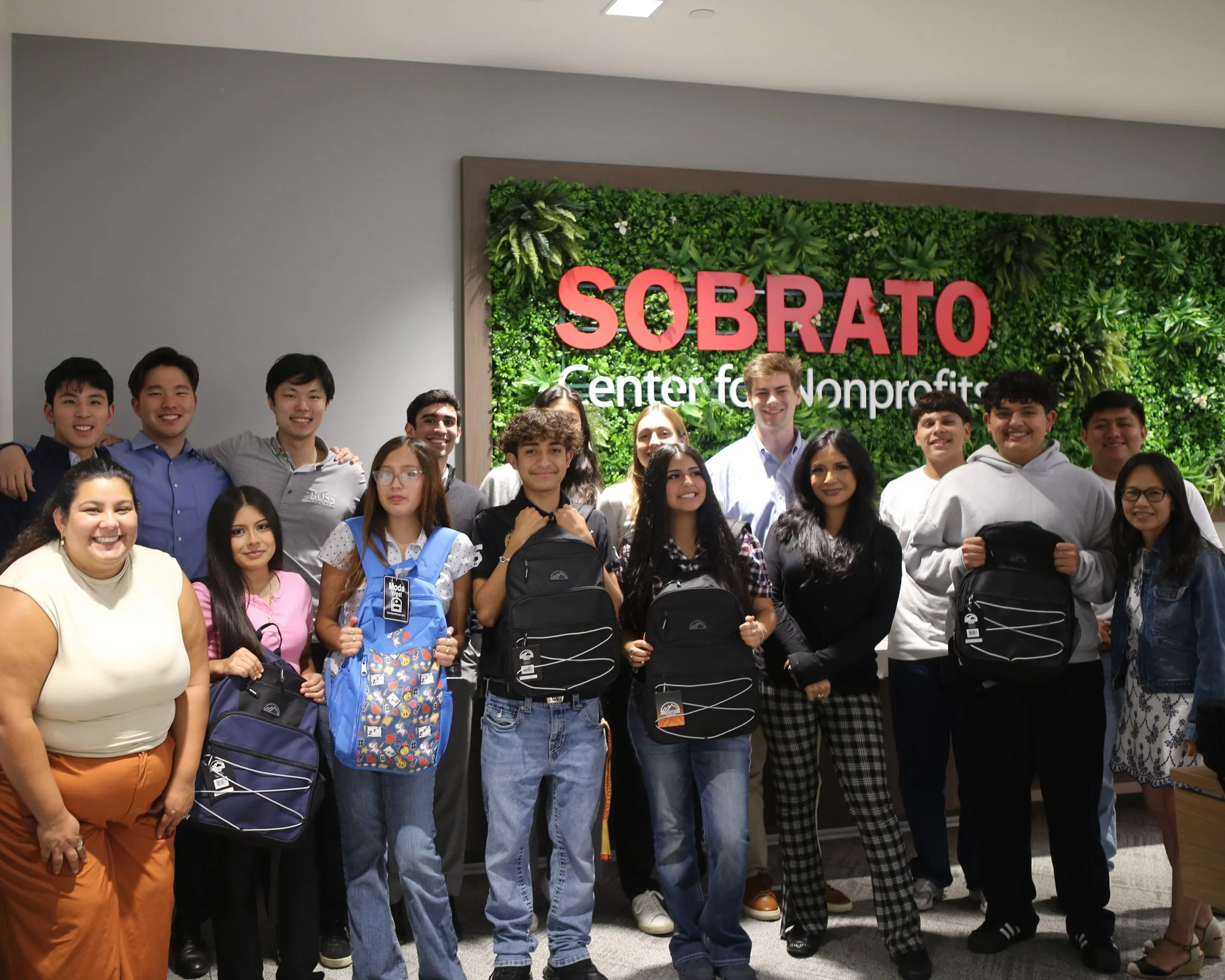 We had so much fun at yesterday&rsquo;s Investing 101 workshop in partnership with Tidal Partners! 📈 

From learning the basics of stocks and bonds to exploring why it&rsquo;s important to start saving for retirement early, our students gained valua