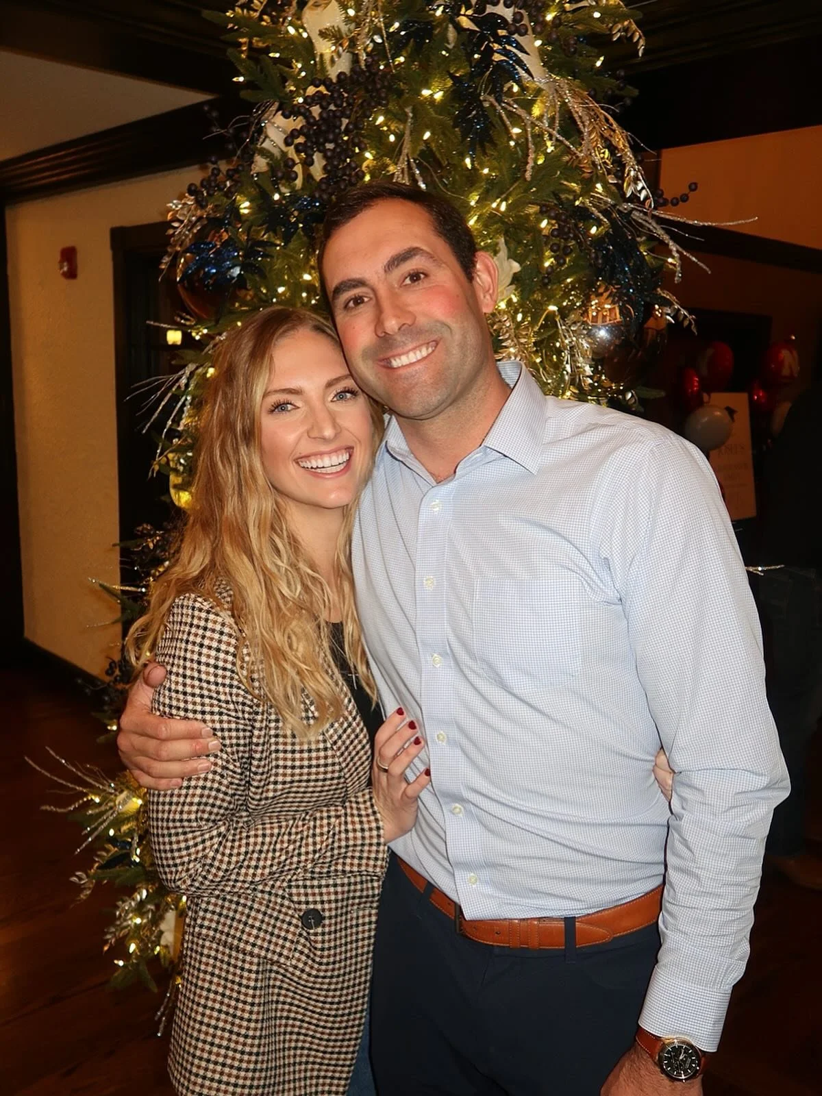 Cheers to 2026! ✨

I took a step back for the last two weeks of the year to fully unplug, travel, and be present with friends and family.

I hope everyone had a wonderful holiday season and is feeling refreshed and excited for what&rsquo;s ahead! 🥂
