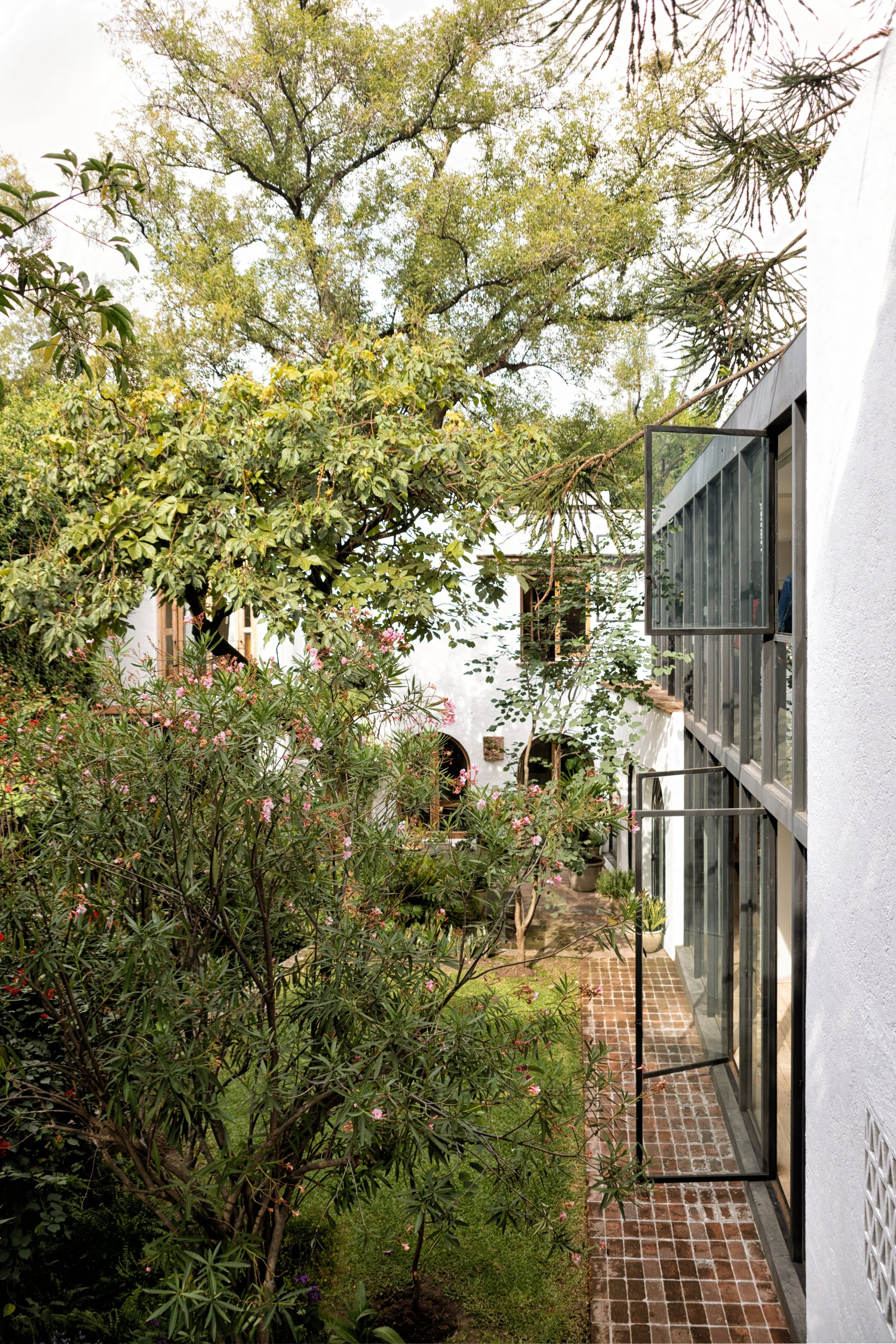CASA+GALEANA+02.jpg