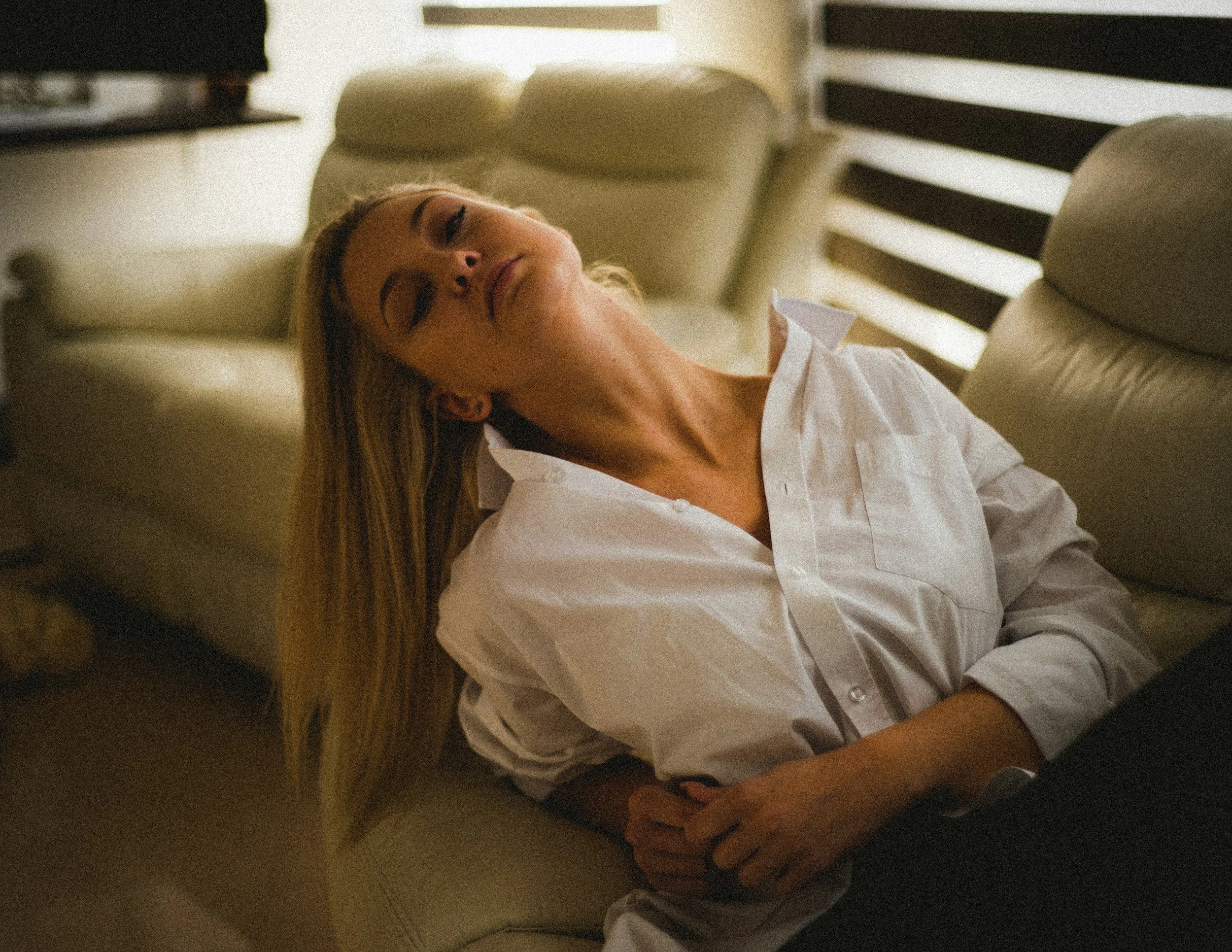 Why Your Thyroid Tests Are “Normal” But You Still Feel Exhausted