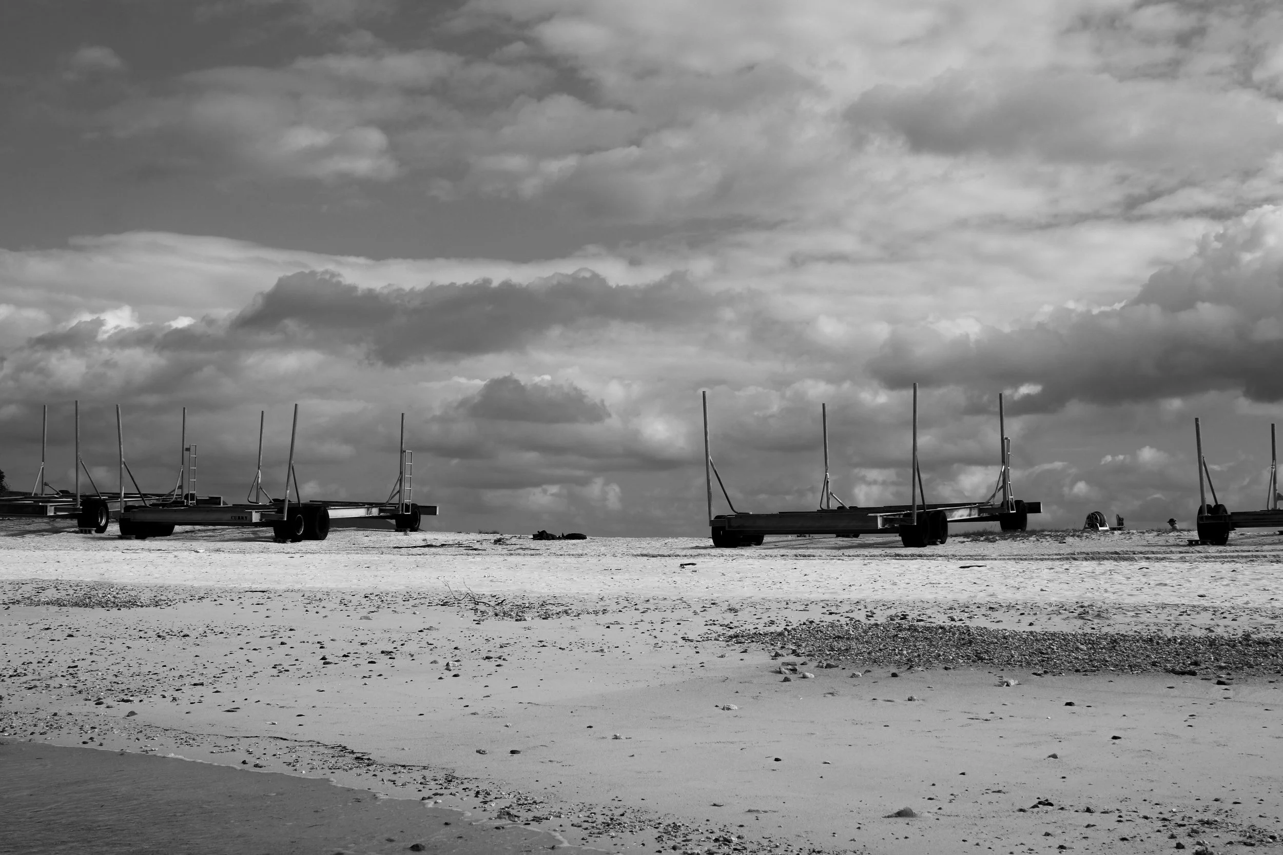 Boatlifts02.JPG