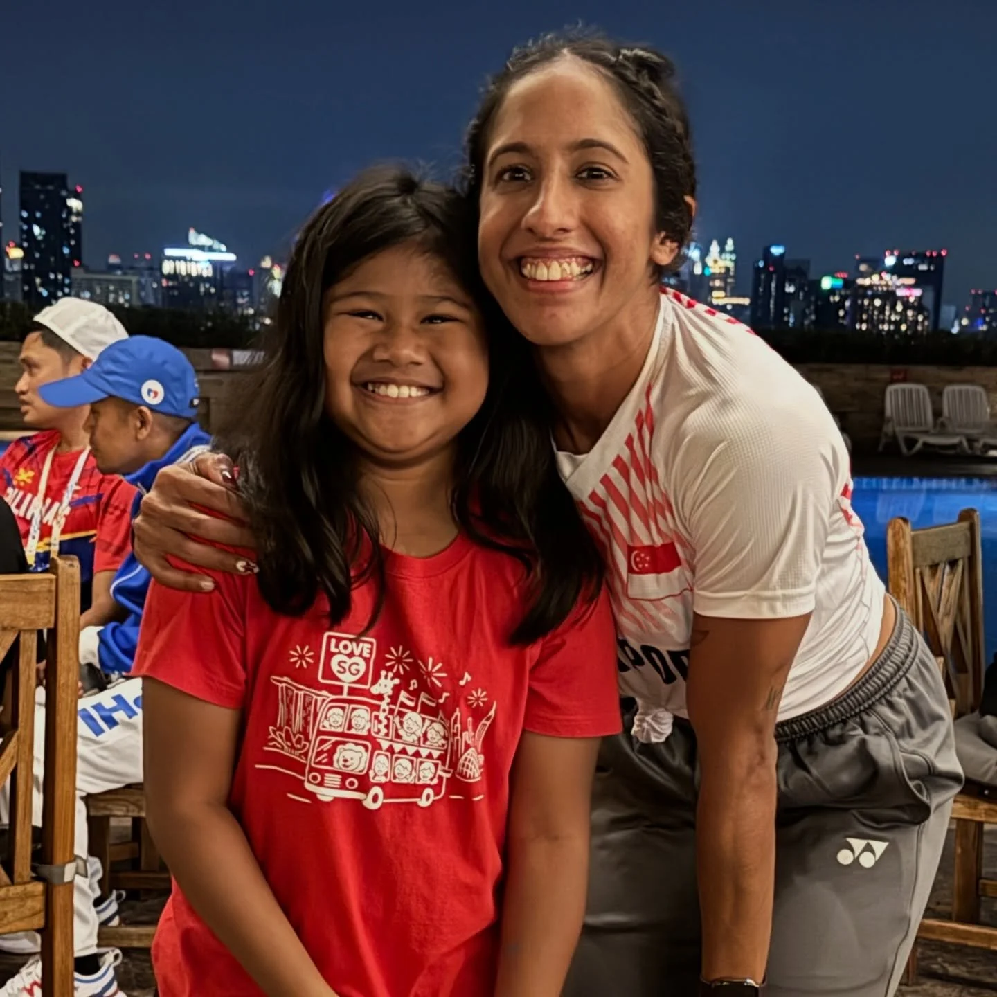 Fan girling with the Queen 🫅 

#athlete 
#trackandfield 
#seagames2025 
#champion