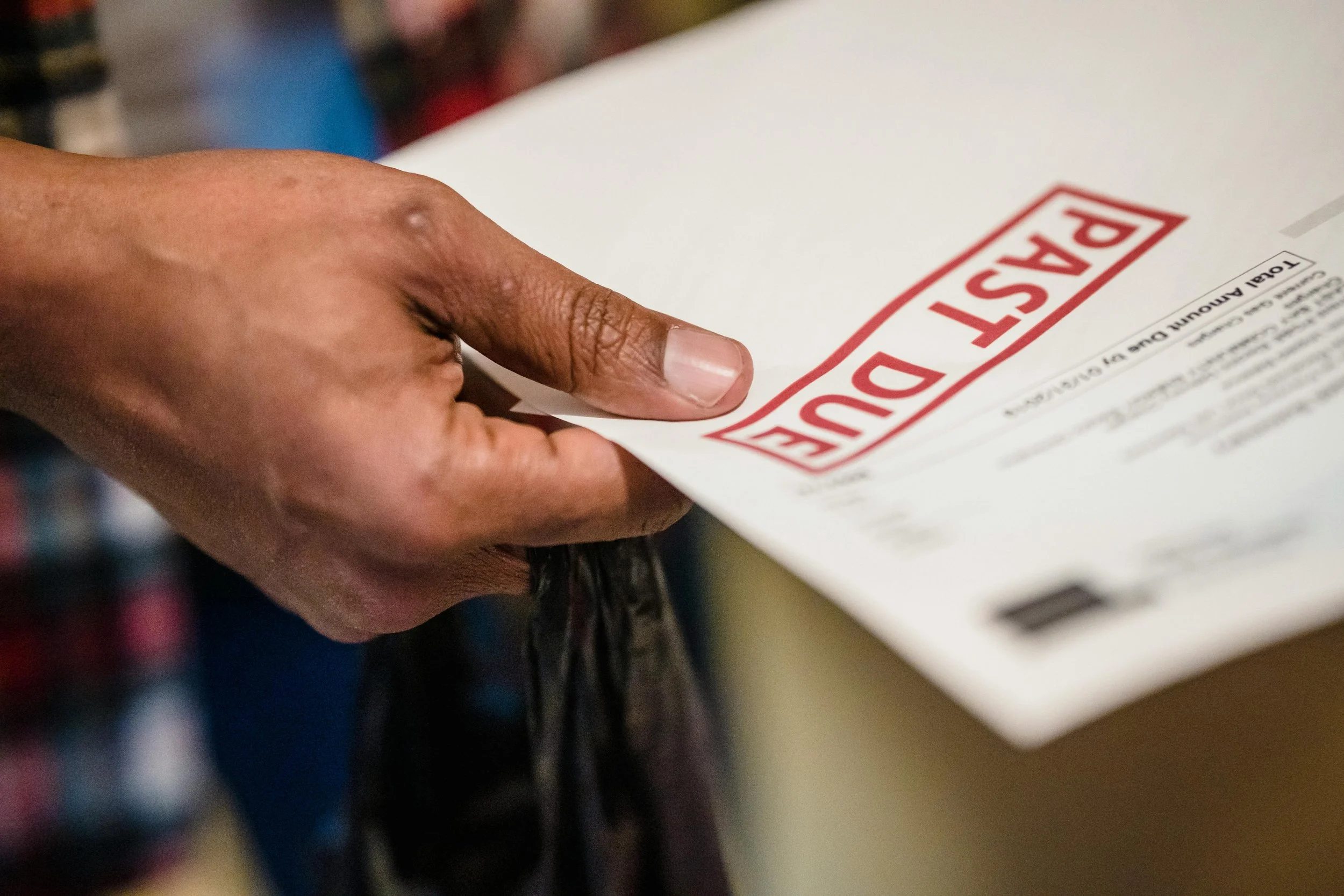 Credit Card Delinquencies Hit Record High as Debt Surges