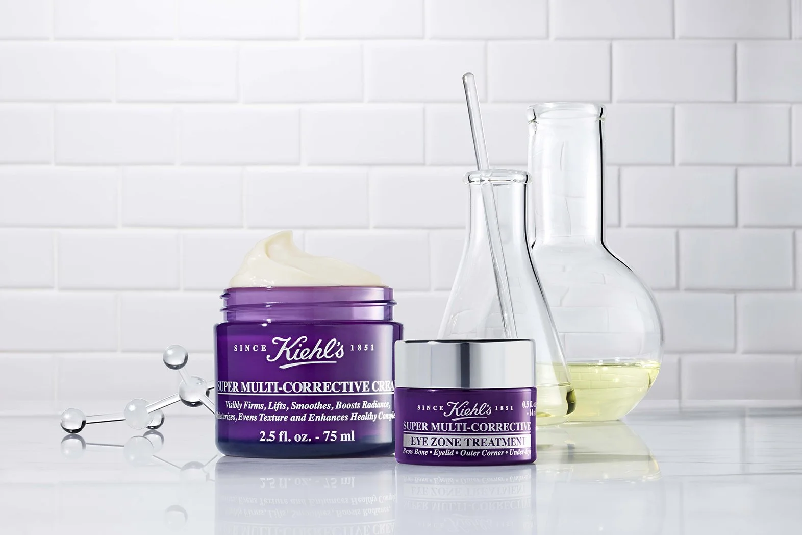 kiehls-us-set-2023-smc-face-and-eye-duo-3605972840288-front_0099_MAIN_R2.jpg