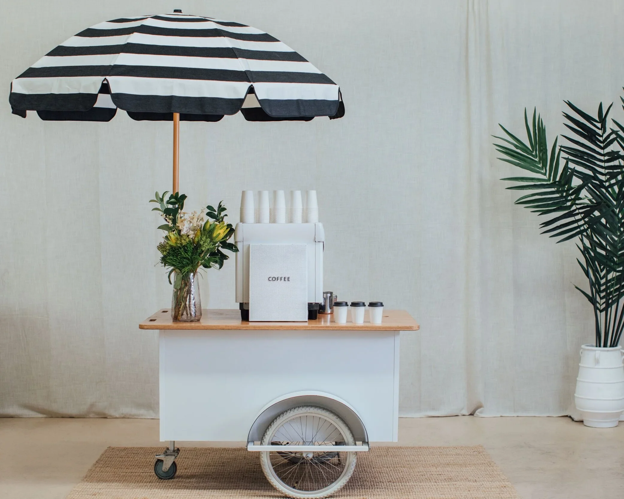 Why Mobile Coffee Carts Are Popular in Frisco, TX Events
