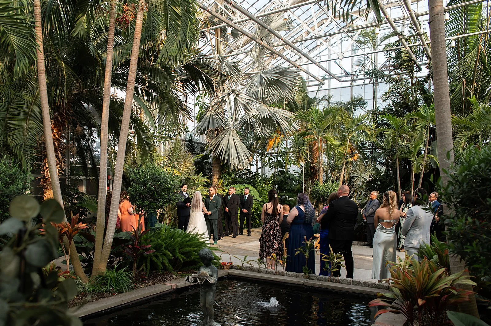 6 Benefits of Having a Small, Intimate Wedding