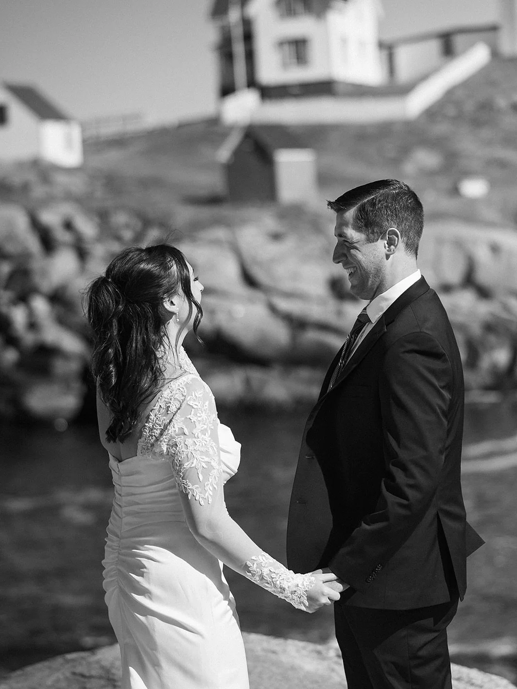 A first look in literally my favorite place? Sign me the eff up ❤️