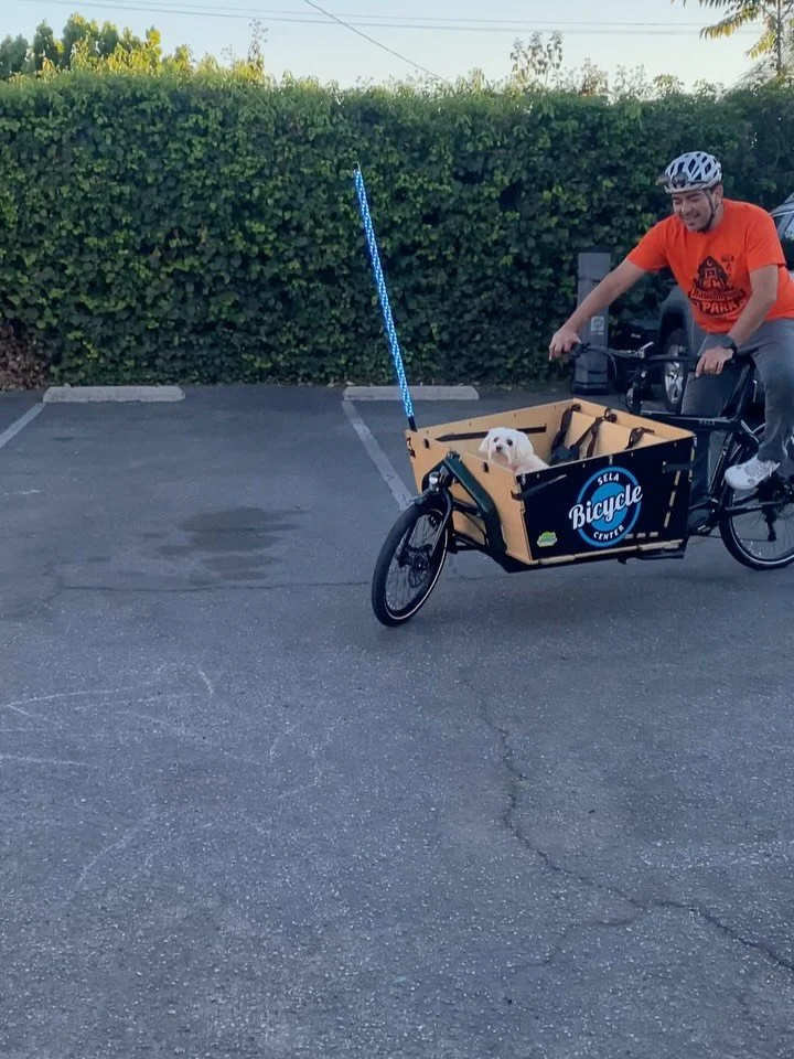 Look at Chris &amp; Oslo ready to head over to the Holiday Mercadito this Sunday at @selabicyclecenter ! 🐶🎄🎁

We&rsquo;re so excited to be collaborating to bring a lovely day of vending and hanging out at the bike shop&rsquo;s back patio 💚 we&rsq