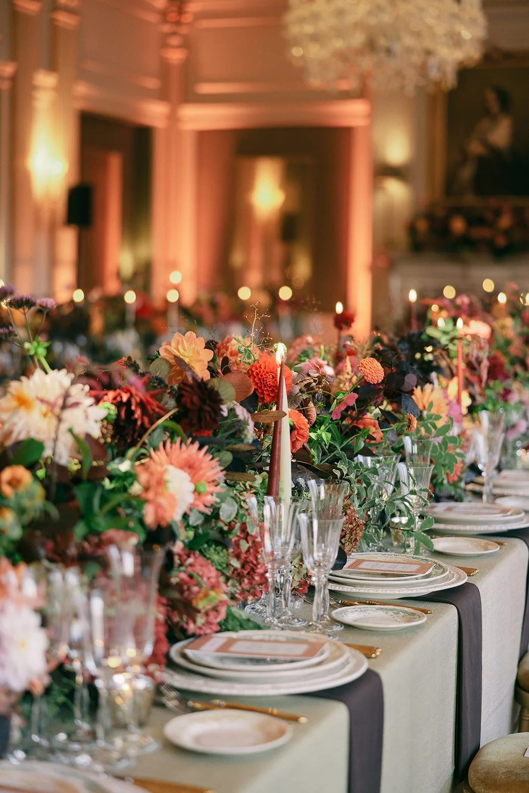 floral tablescape for luxury wedding