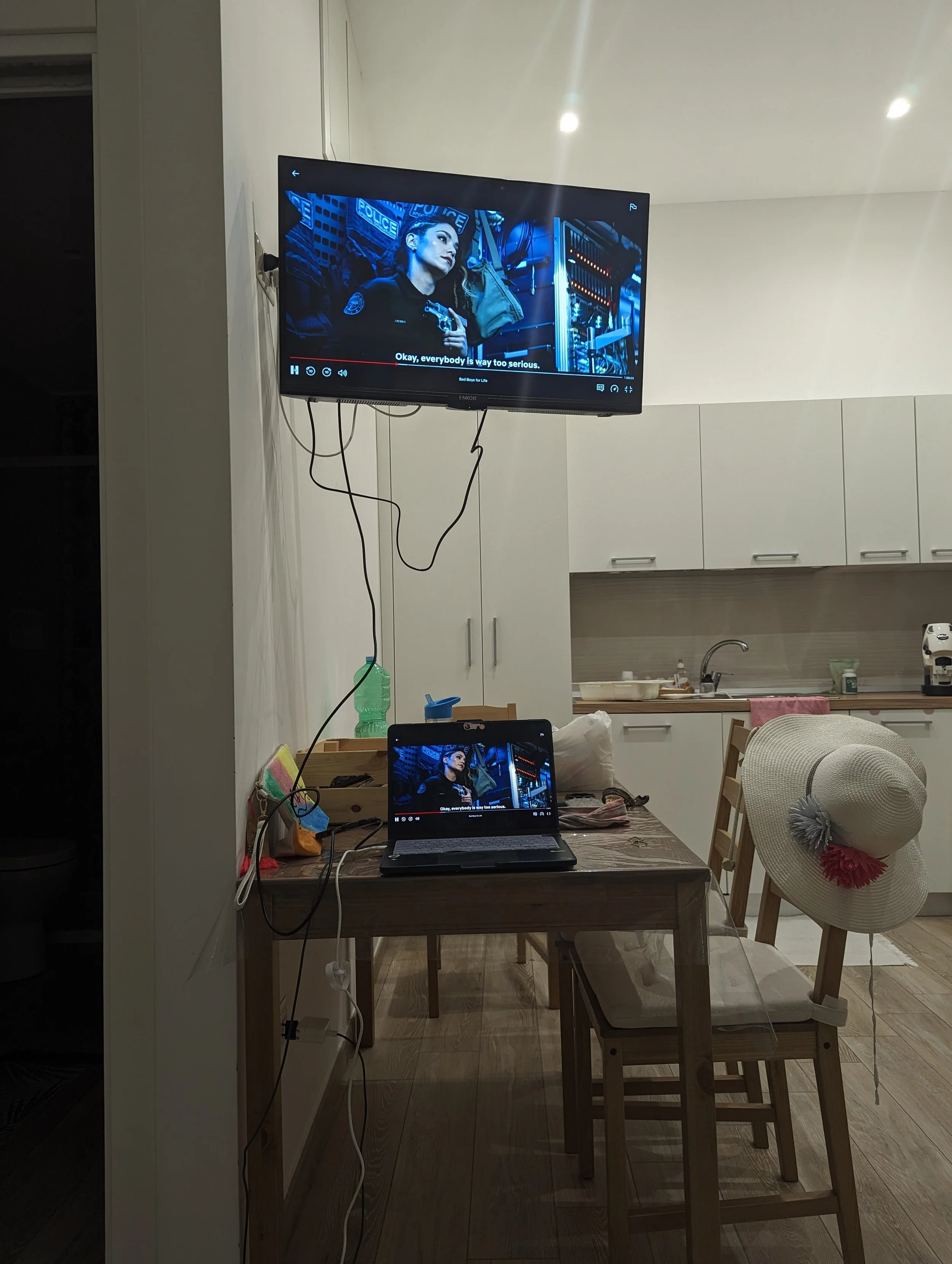 Naples AirBnB Desk.jpg