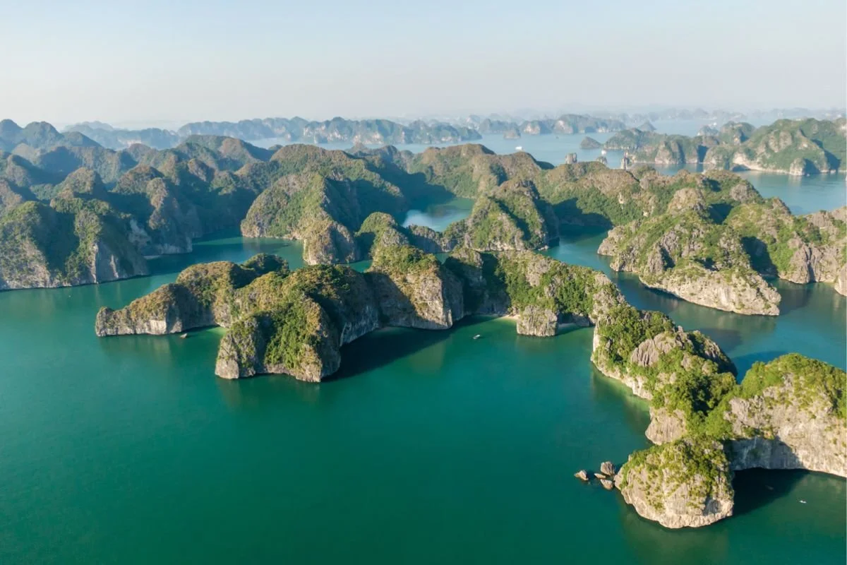 Lan Ha Bay.jpg