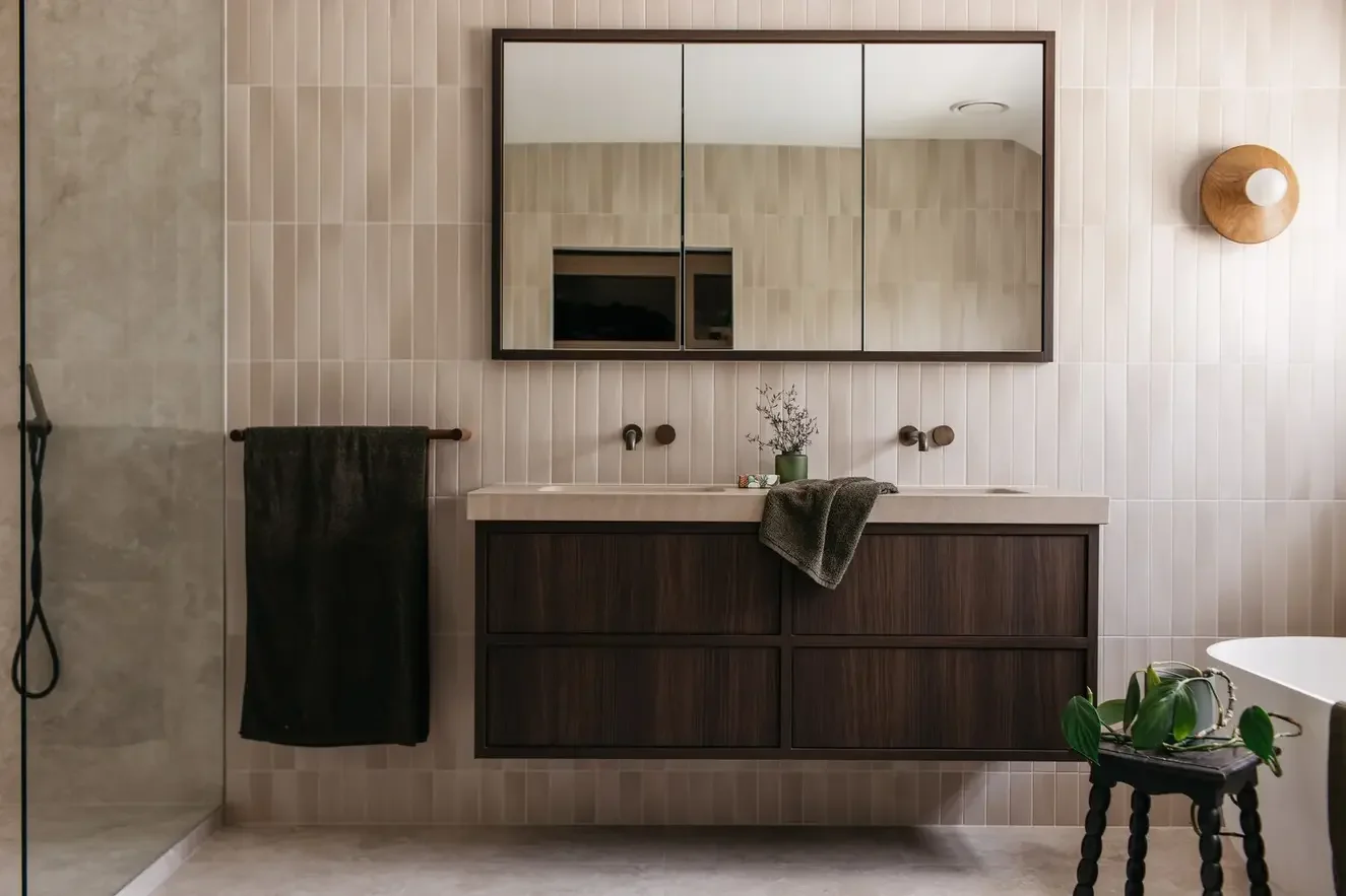 Hygge Design Master Ensuite BATHROOM TIMELESS scandinavian danish timber