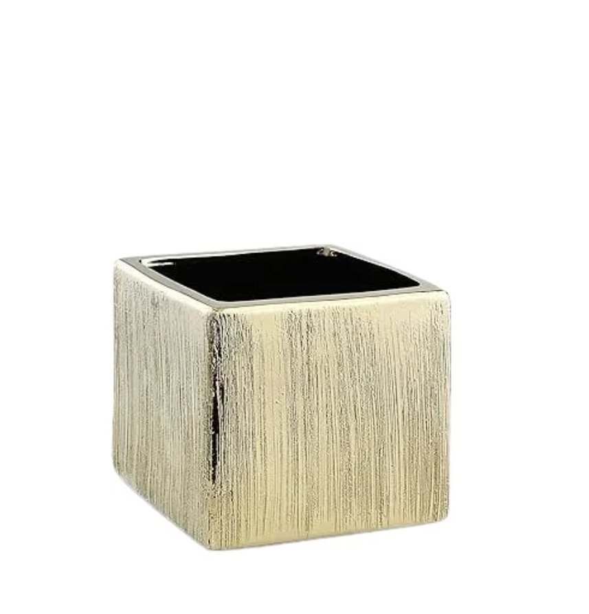 etchedgoldcube.jpg