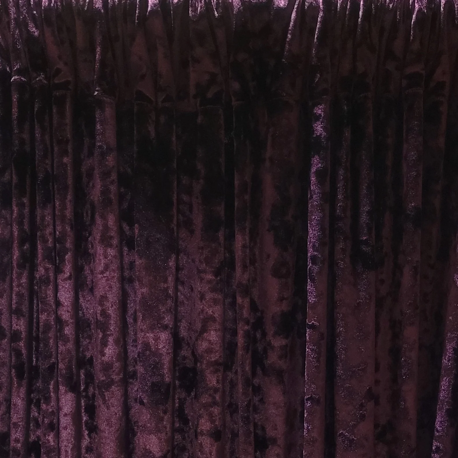 Mottled Velvet Drape | Raisin (SW)