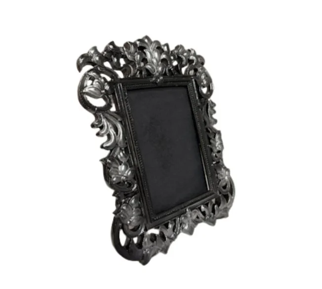 7" x 10" Gothic Black Ornate Frame