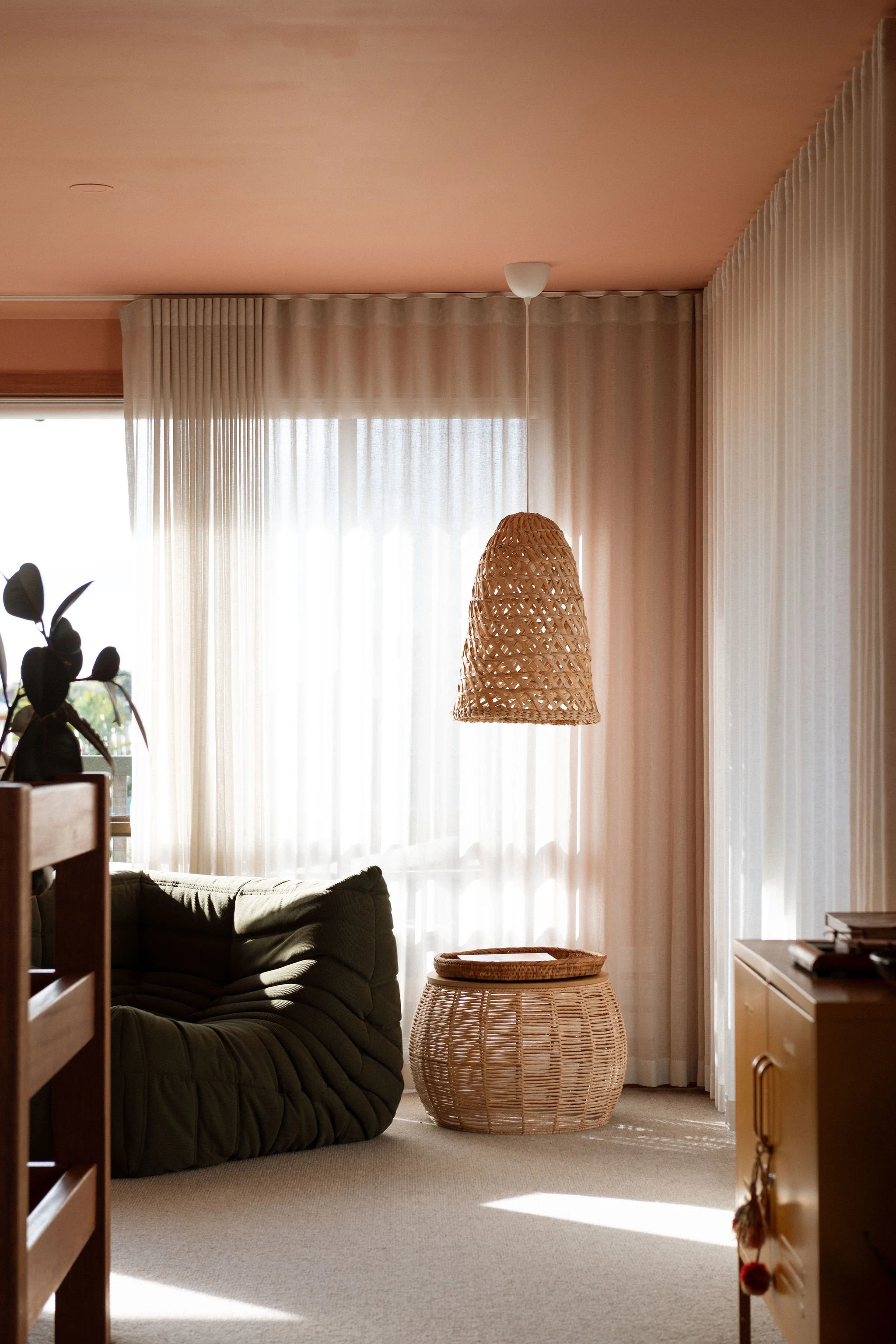 LACASACUBO-SUNRISEAPARTMENT-CREDITNICKYCAWOOD-002.jpg