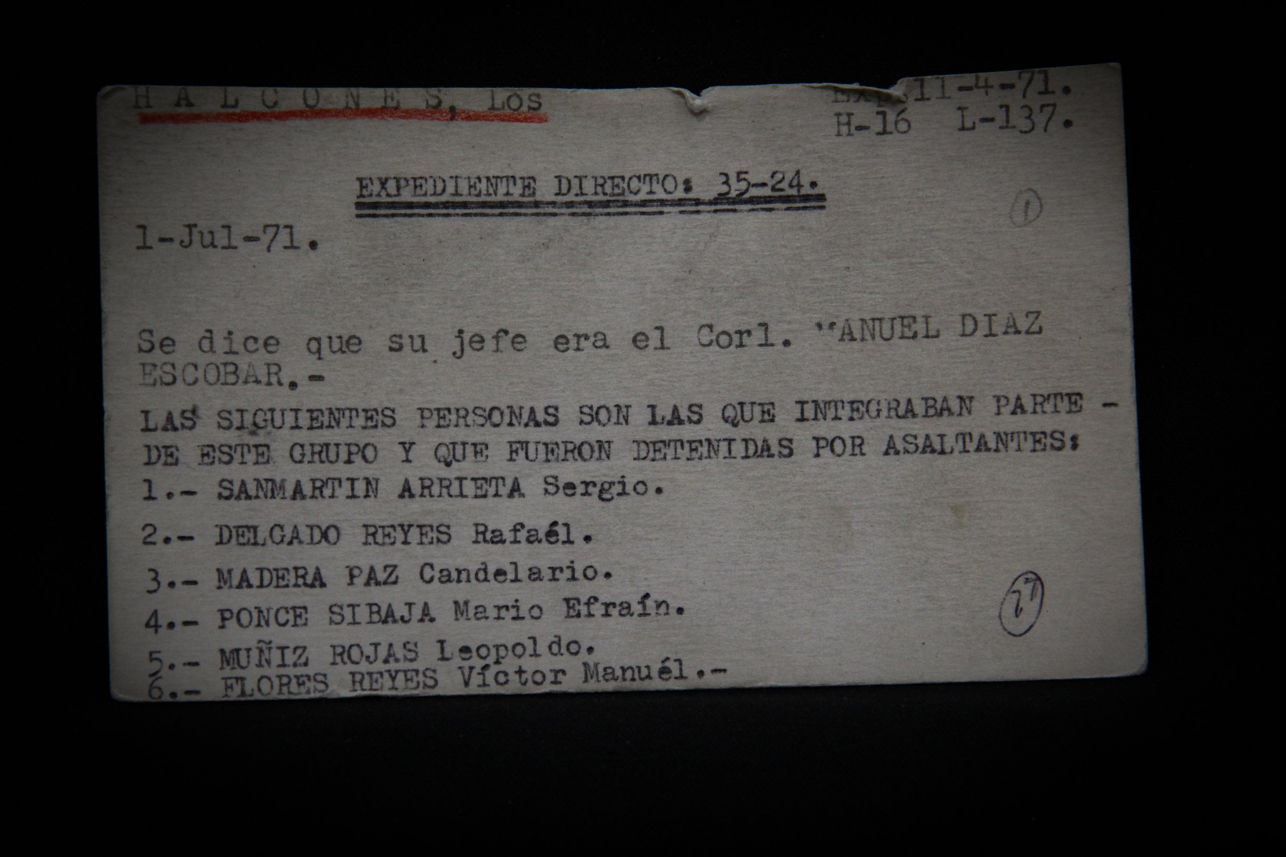 Tarjeta informativa 1, Los Halcones, fondo DFS, AGN. Foto de Diana Ávila.jpg