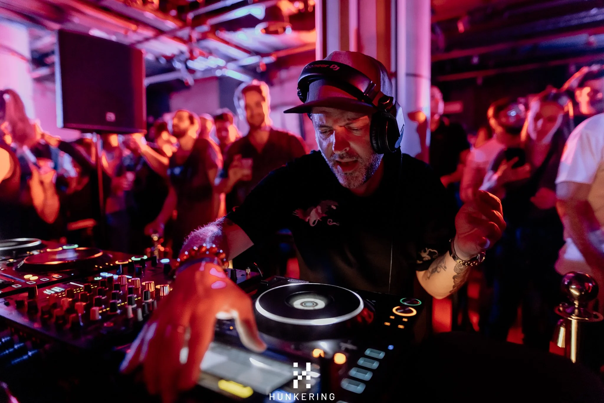 03_05 Hunkering-81.jpg