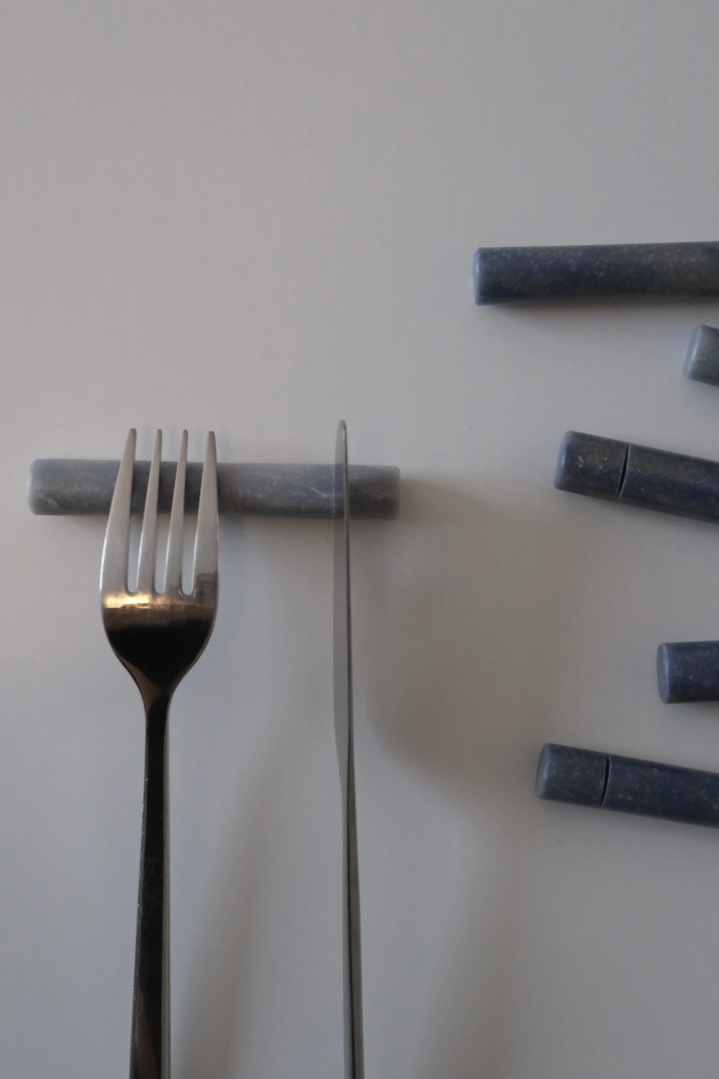 Marble_Cutlery Rests_Macaubas2.jpg