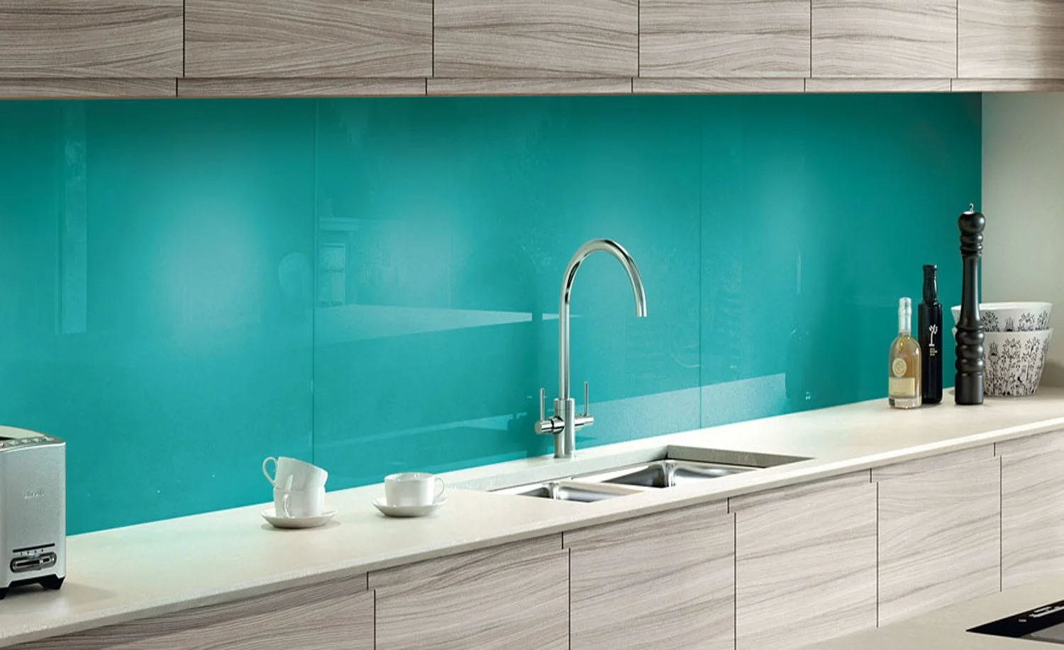 TURQUOISE SPLASHBACK.jpg