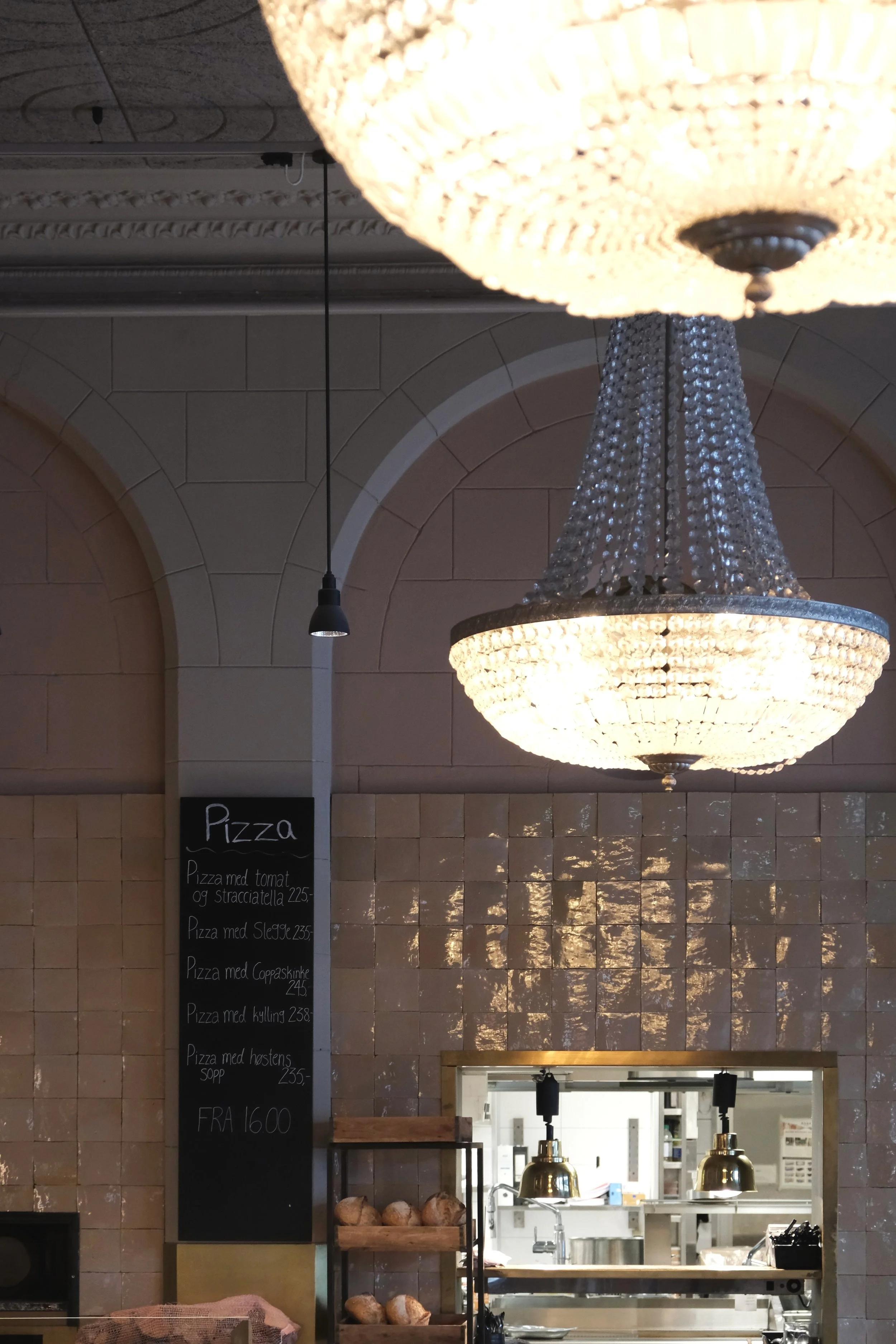 Uten navn_Side_01.jpg