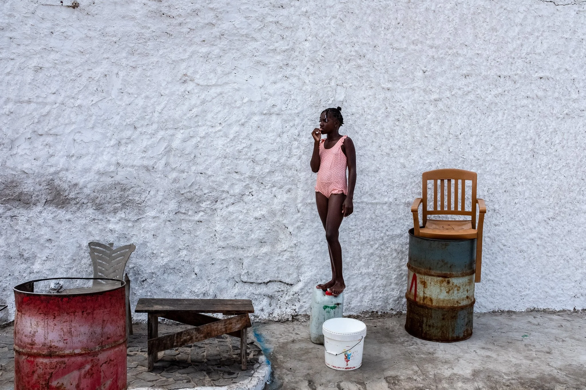 “14°48′ and 17°12′ lat. N, around Boa Vista island