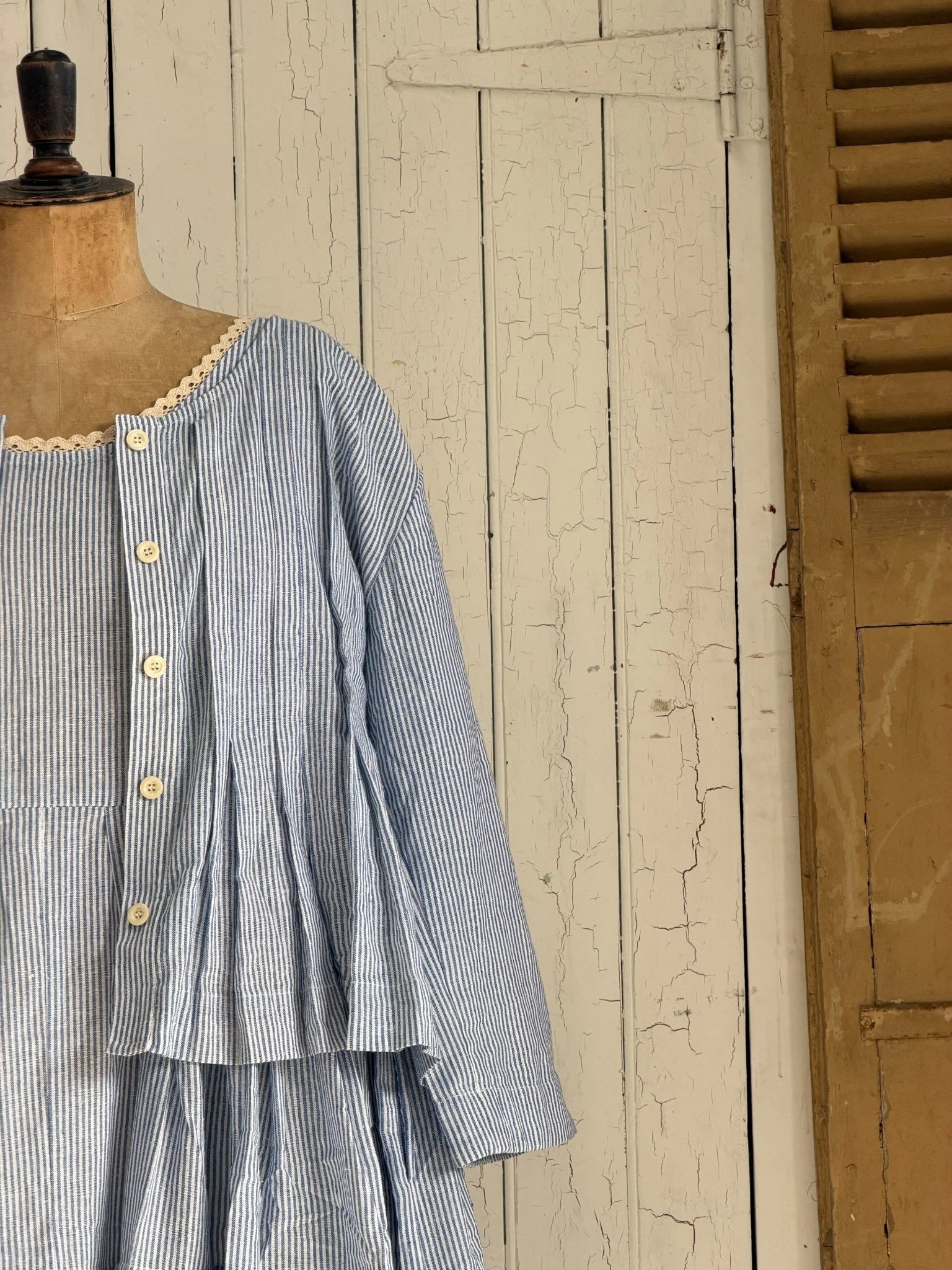 The Abbey Blouse (3).jpg