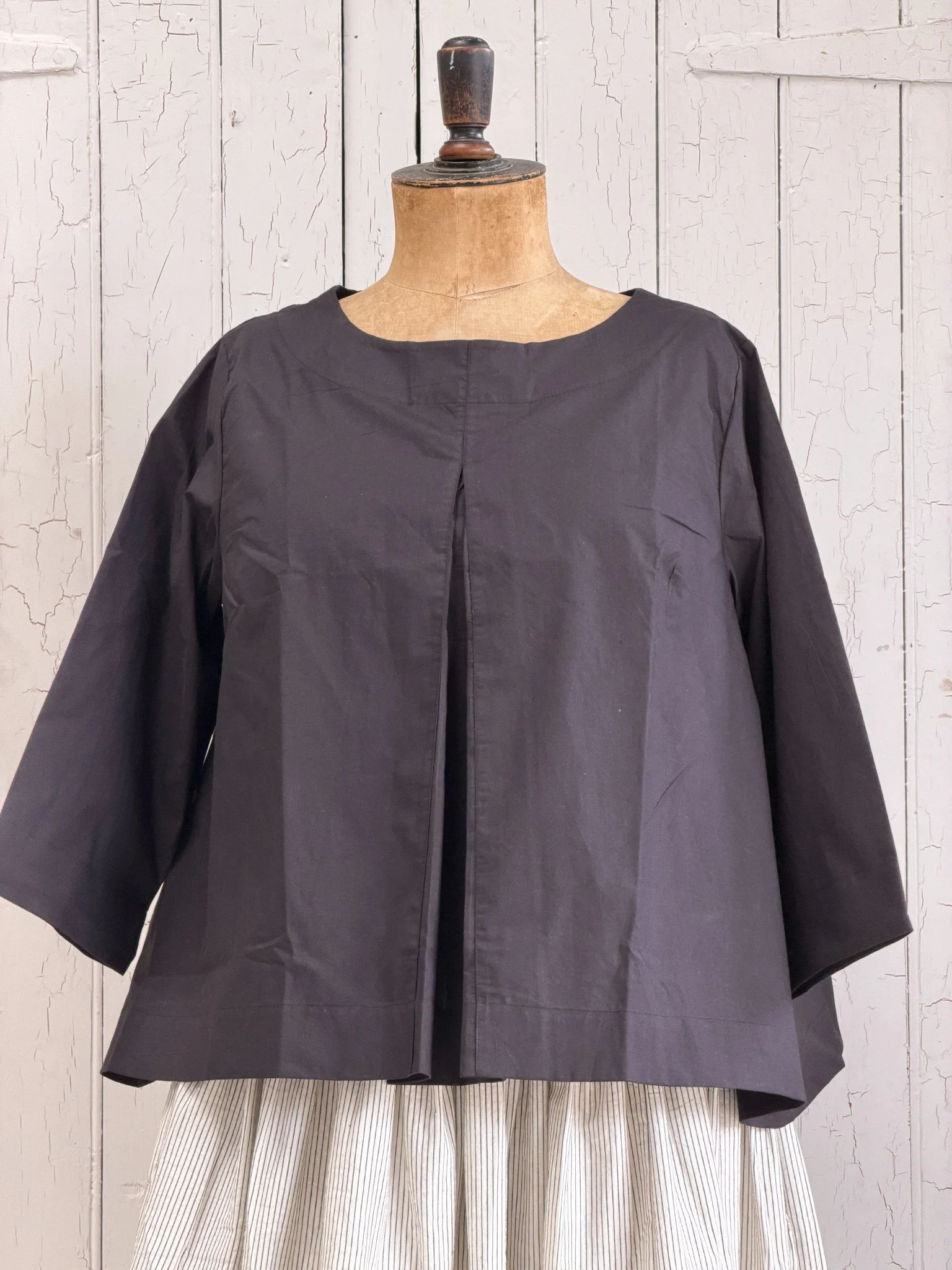 The Visiting Blouse in Black (3).jpg