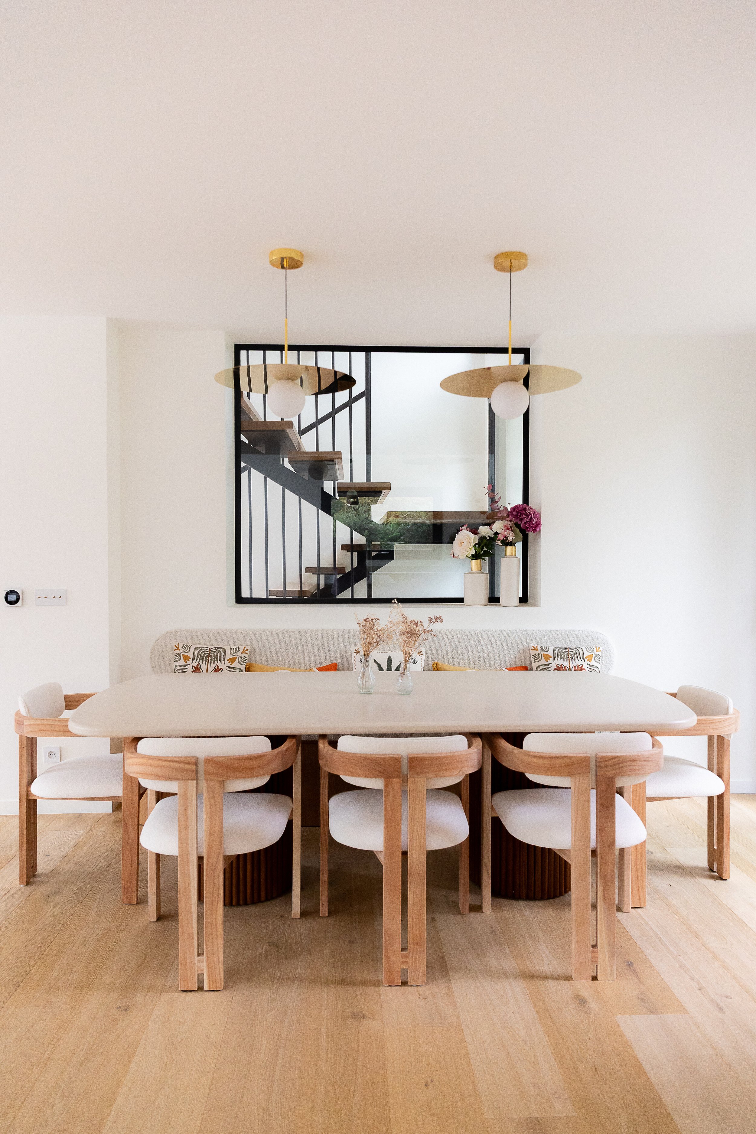 Salle à manger moderne et raffinée