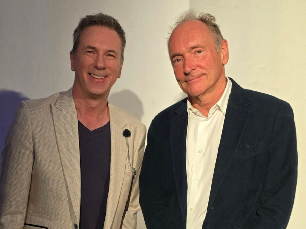 Spencer Kelly Interviews Tim Berners-Lee