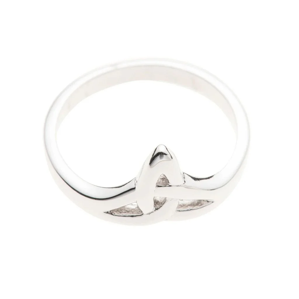 G8040-Galway Crystal Jewellery Trinity Knot Sterling Silver Ring (1).jpg