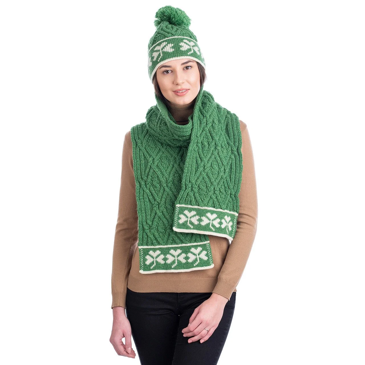 Traditional Irish Shamrock Aran Wool Scarf -Front- Green-ML200.jpg