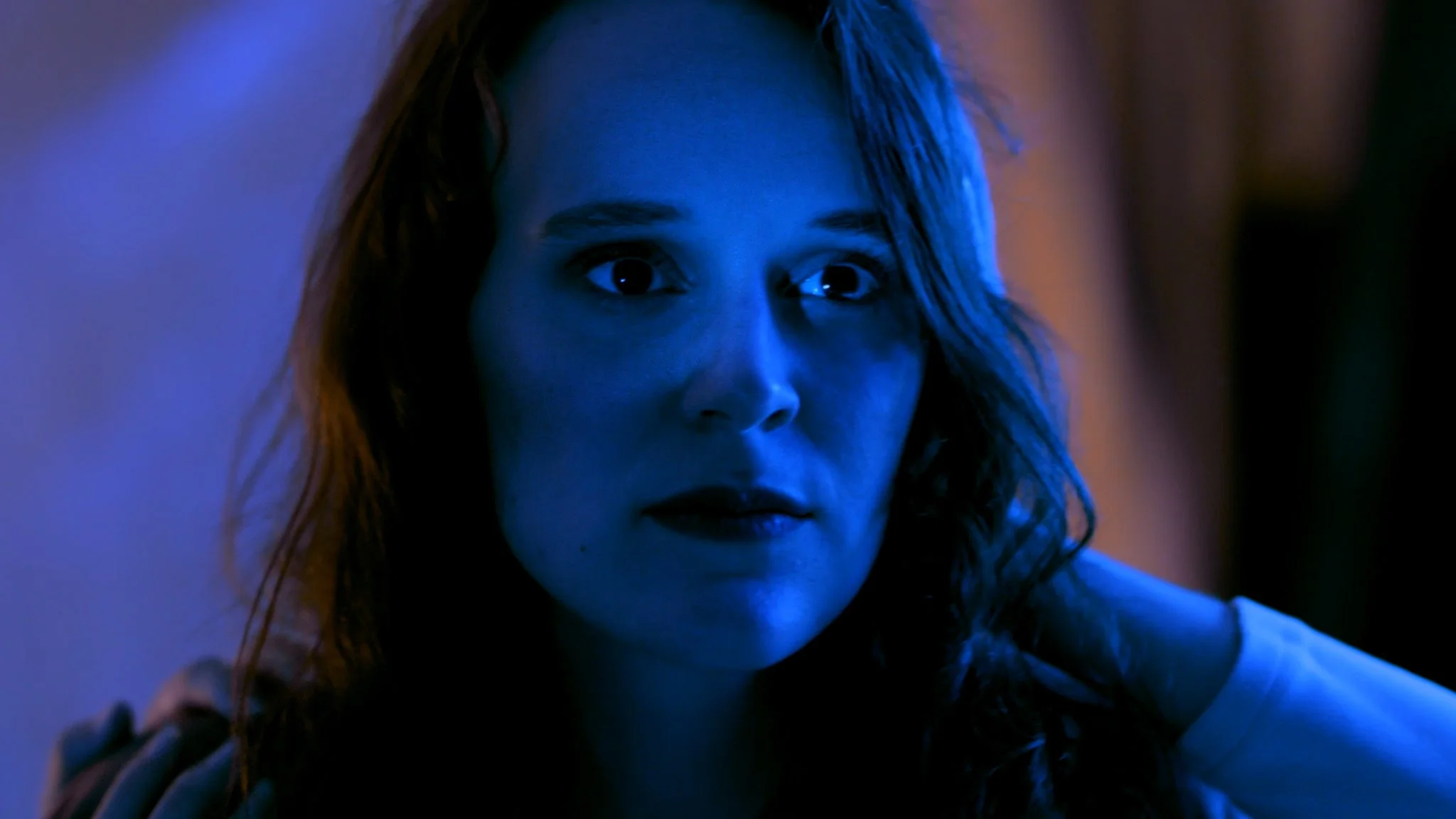 Regard qui s'éveil Ailleurs Clip Louise Dissous La Monade Sagace.jpg