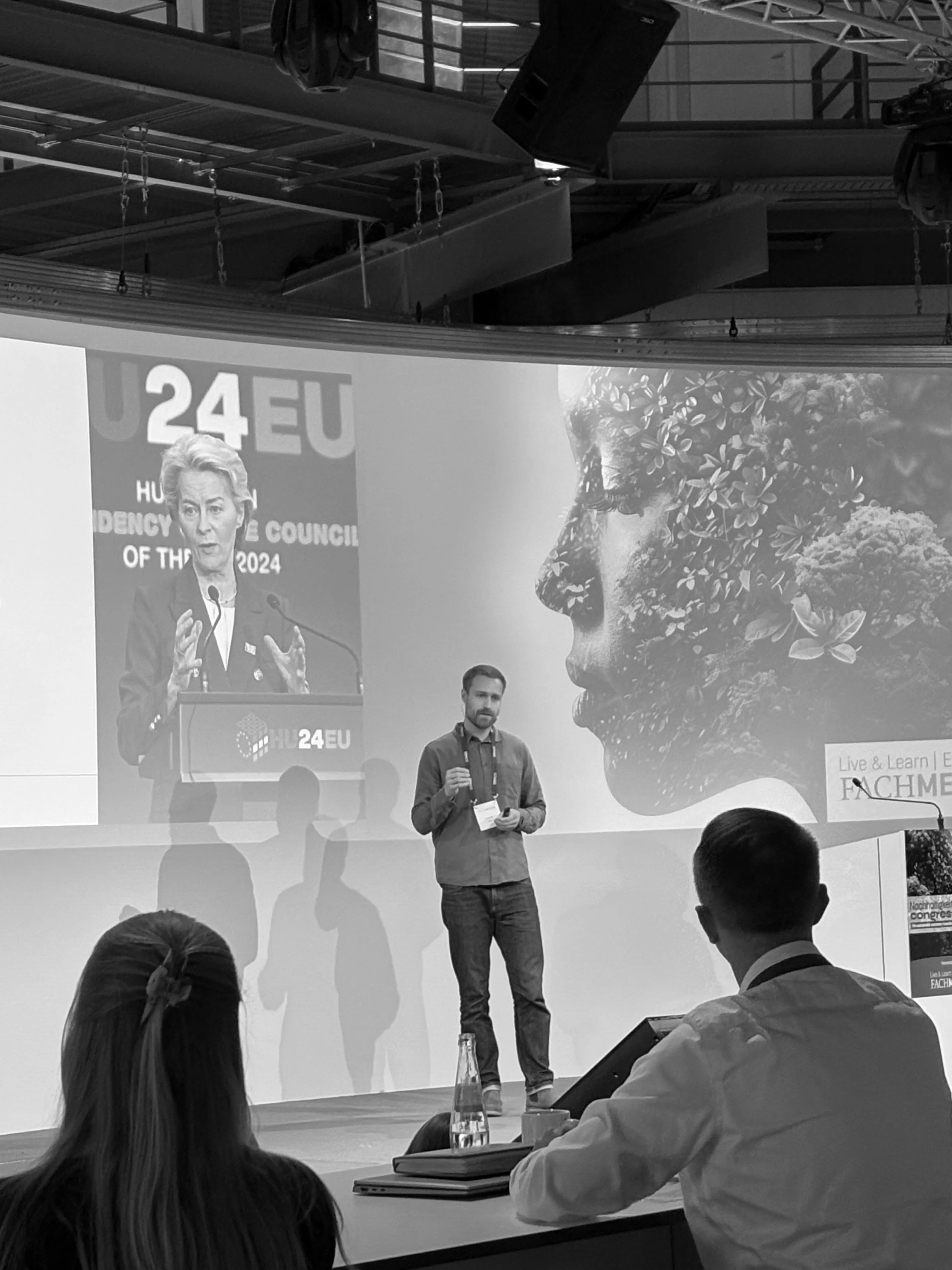 Dr. Colin Bien auf dem Nachhaltigkeitscongress.jpeg