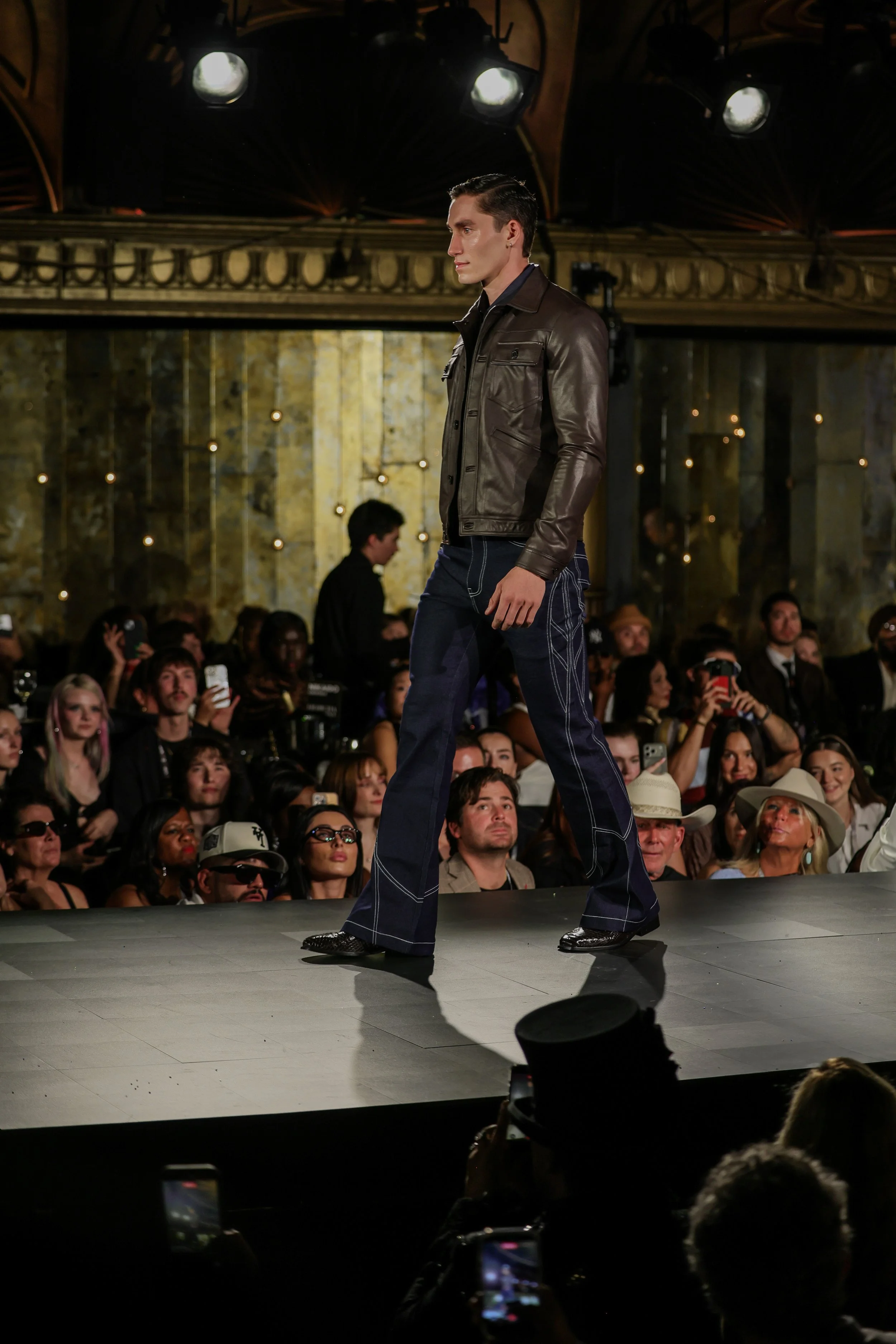Alexander_Santos_Runway7_House_NYFW_Malan_Breton_Season_Finale-33.jpg
