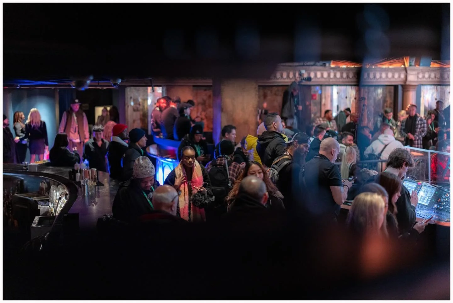 Precision in the chaos.
&bull;	
&bull;	
&bull;	
&bull;	
&bull;	
&bull;	
&bull;  Note: All images are original as shot and NOT computer generated AI. 
&bull;
&bull;
&bull;	
&bull;	
&bull;	
&bull;	
&bull;	
&bull;	#ajthegreat23 #runway7fashion #housepho