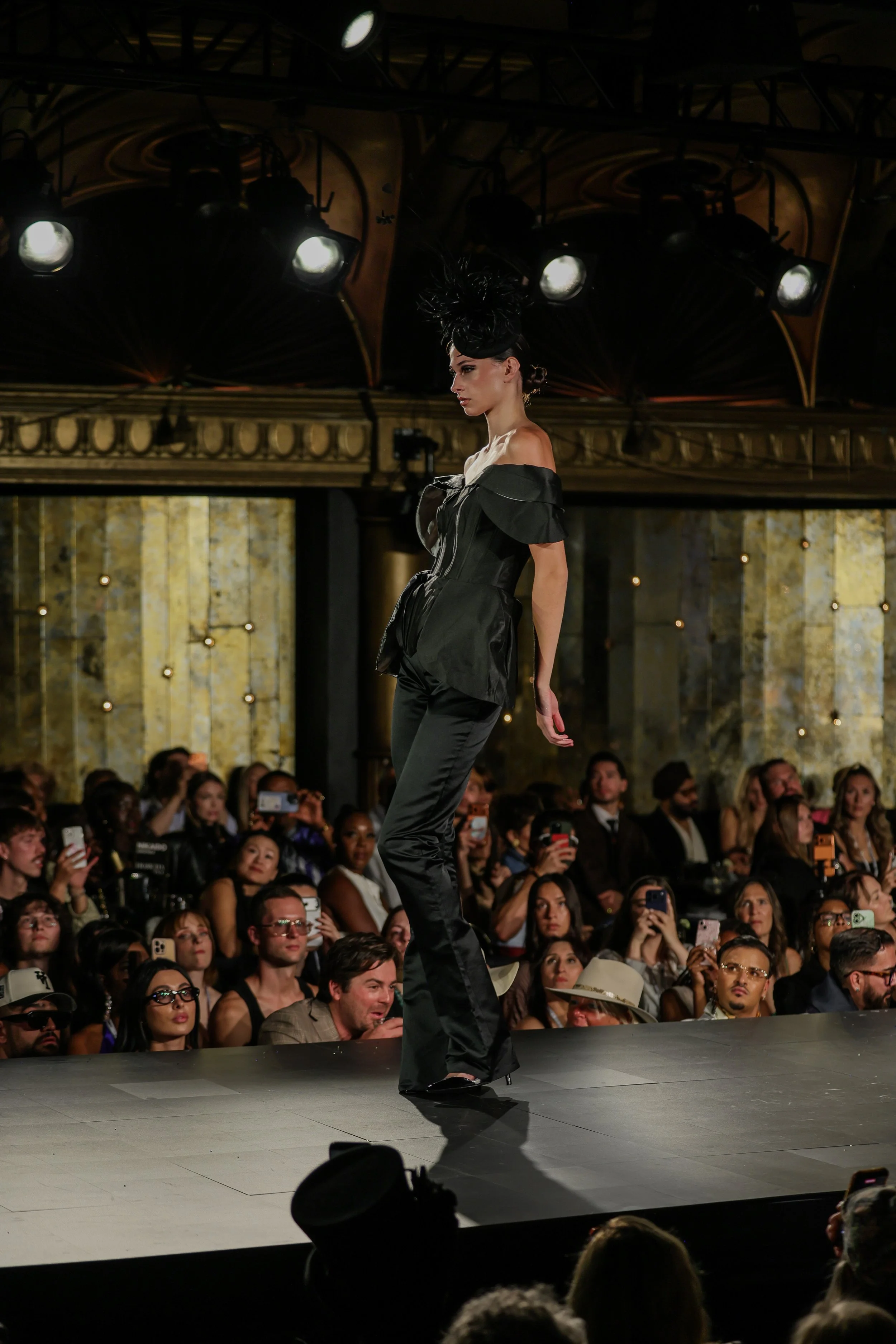 Alexander_Santos_Runway7_House_NYFW_Malan_Breton_Season_Finale-85.jpg