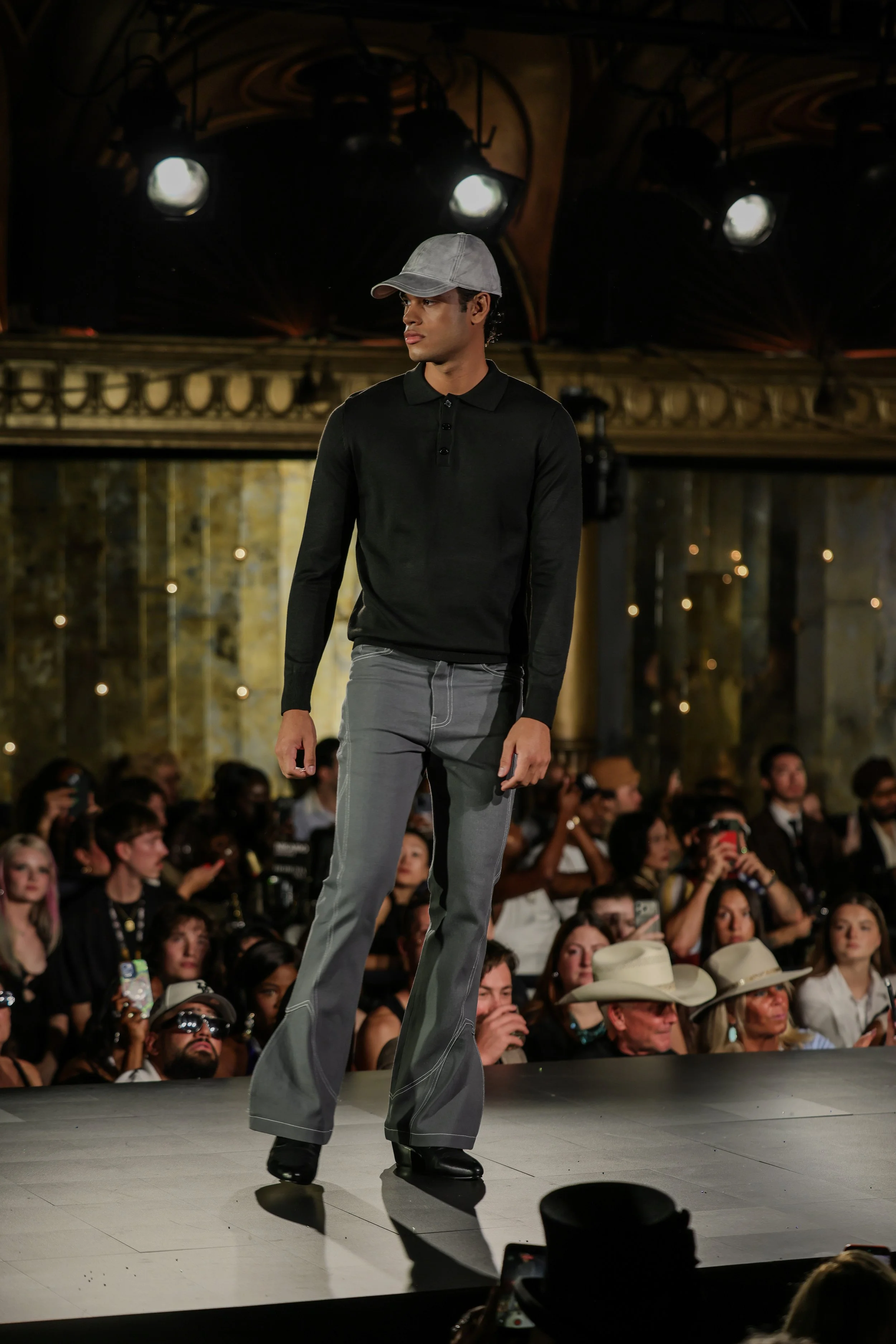Alexander_Santos_Runway7_House_NYFW_Malan_Breton_Season_Finale-27.jpg