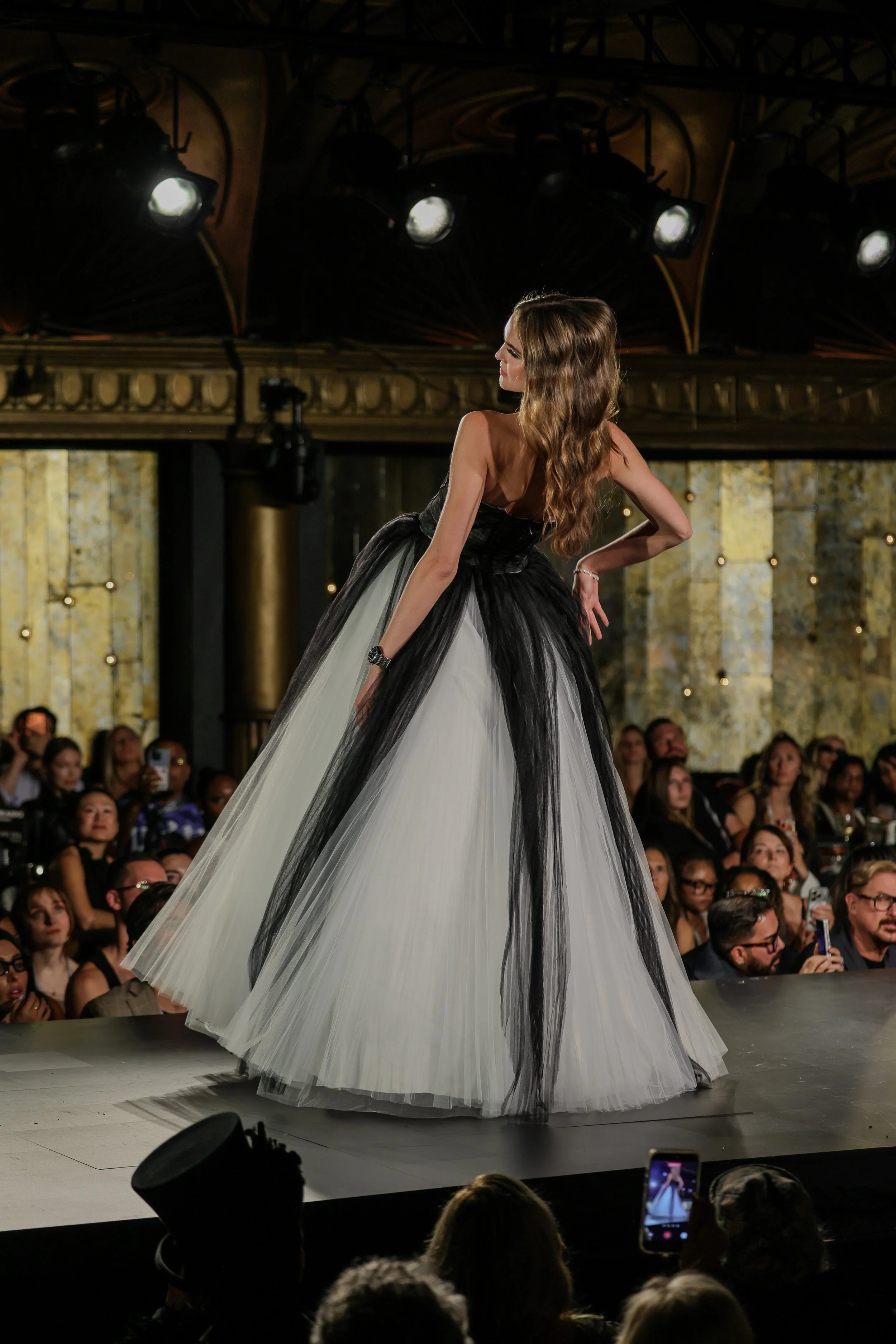 Alexander_Santos_Runway7_House_NYFW_Malan_Breton_Season_Finale-120.jpg