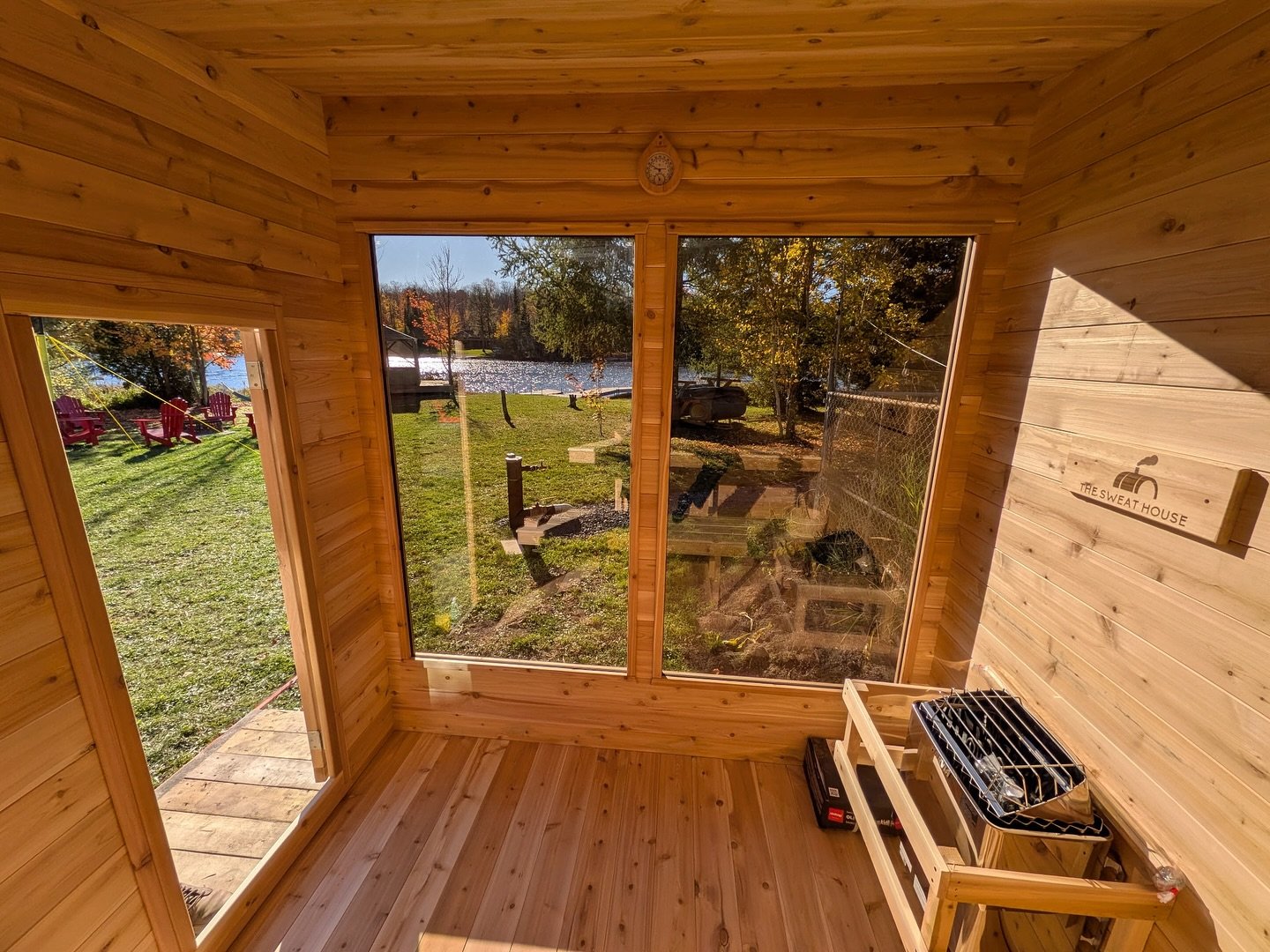 So excited to share the newest addition to NP Lakeside Cottage, our beautiful new sauna! 🌲✨ The view, the cozy space, and all the relaxing moments ahead make it the perfect addition for lakeside getaways. 🦌🐦🐇

A huge thank you to @thesweathouse.c