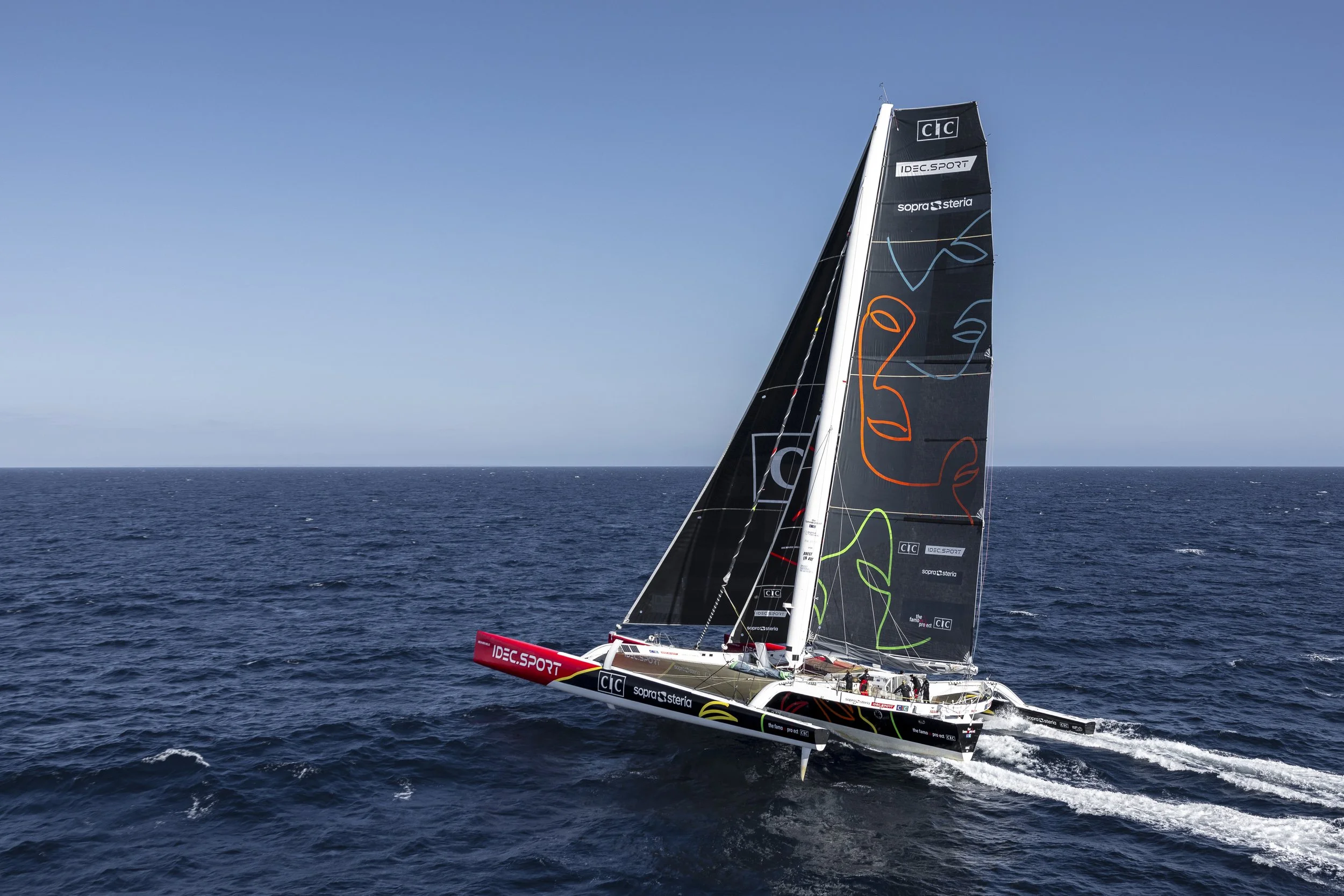       
  
     Alexia Barrier qualifiée pour la Route du Rhum en ULTIM&nbsp;    À chacun sa rentrée ! La semaine dernière, Alexia Barrier a fait la sienne sur l’eau en décrochant sa qualification pour la Route du Rhum - Destination Guadeloupe à bord 