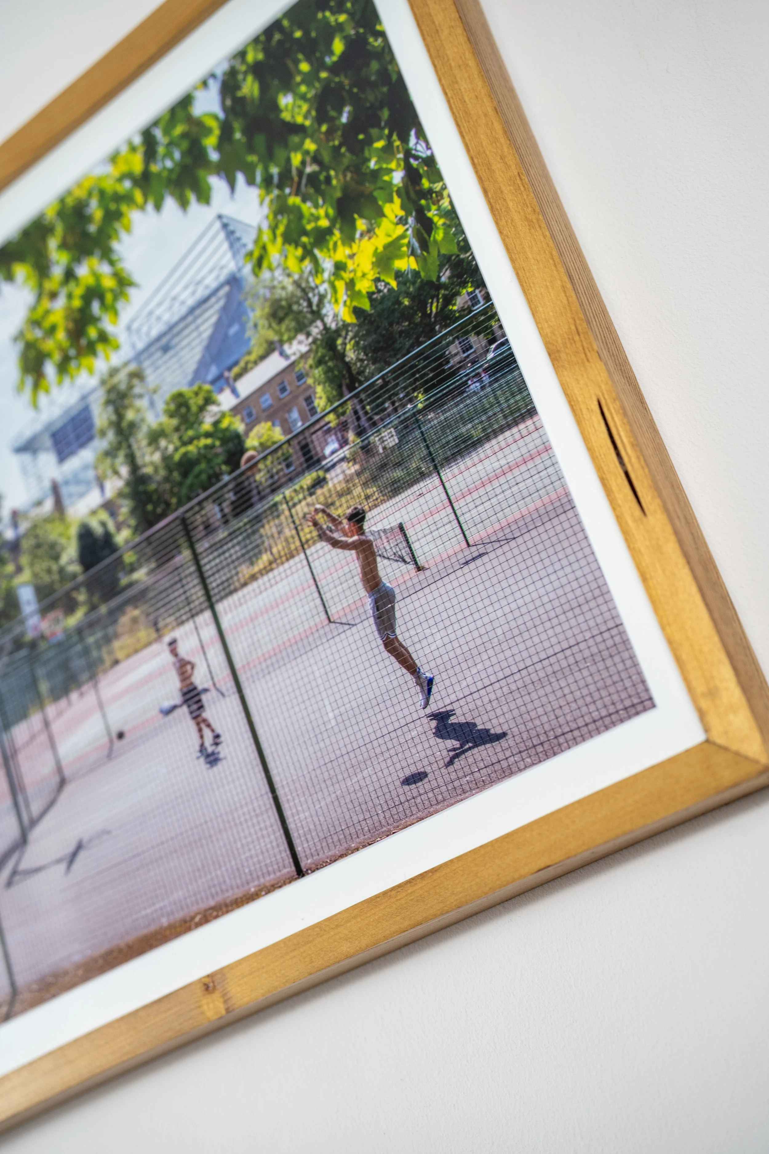 Leazes End - 18.5"X14.5" Spruce Frame (Natural)