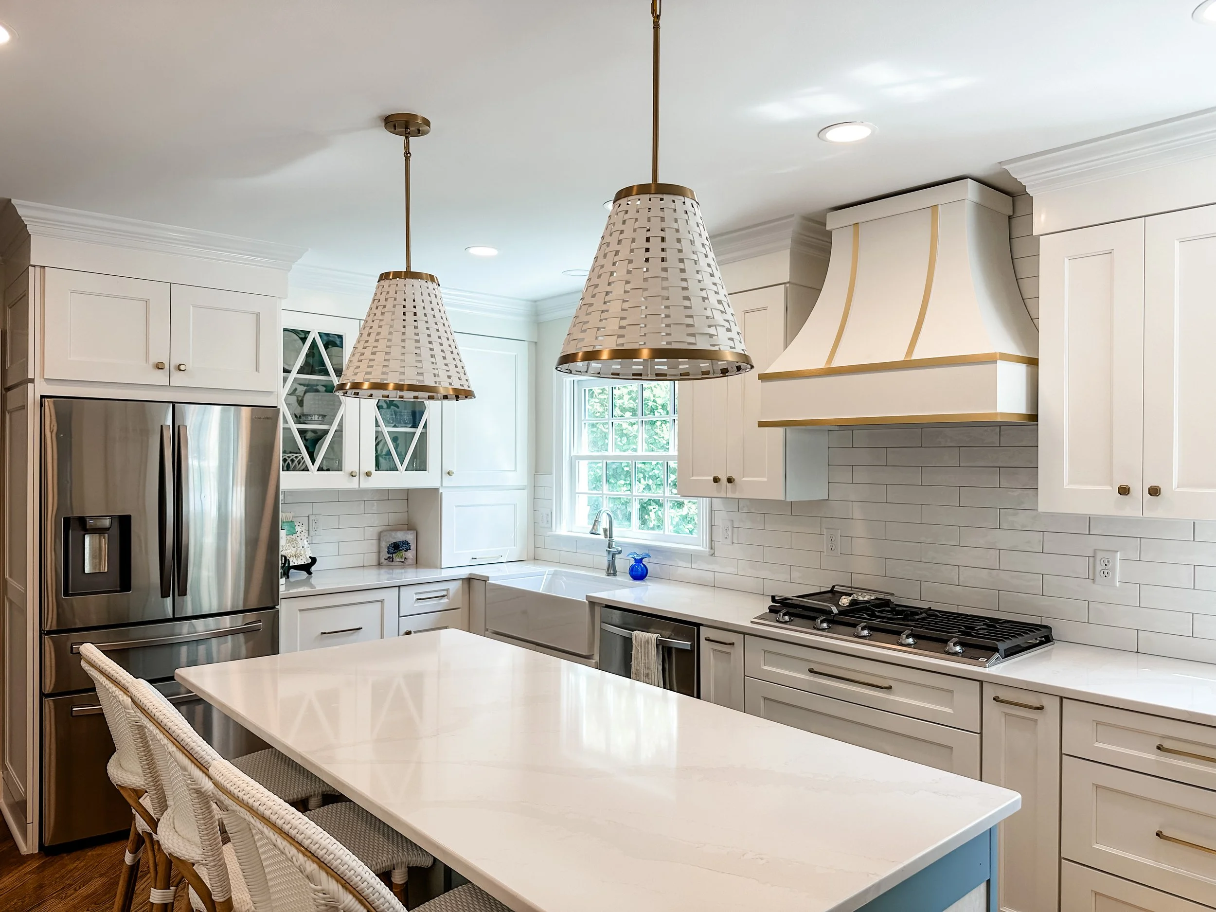 Transitional Kitchen Remodel by Magnolia Grove Design & Cabinetry project photo 5