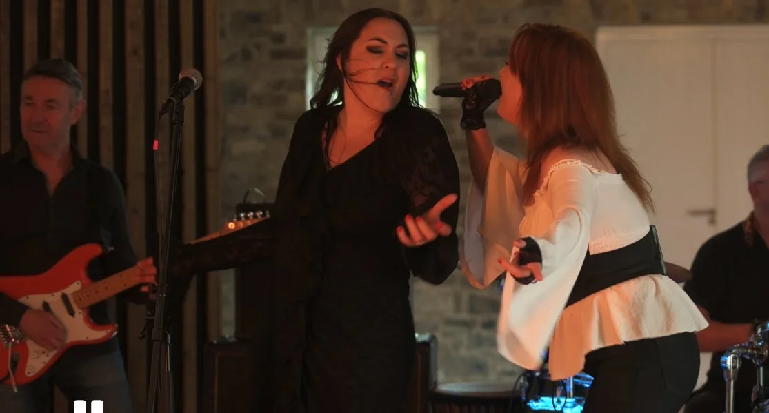 Aobh and Joanne Camelot.jpg